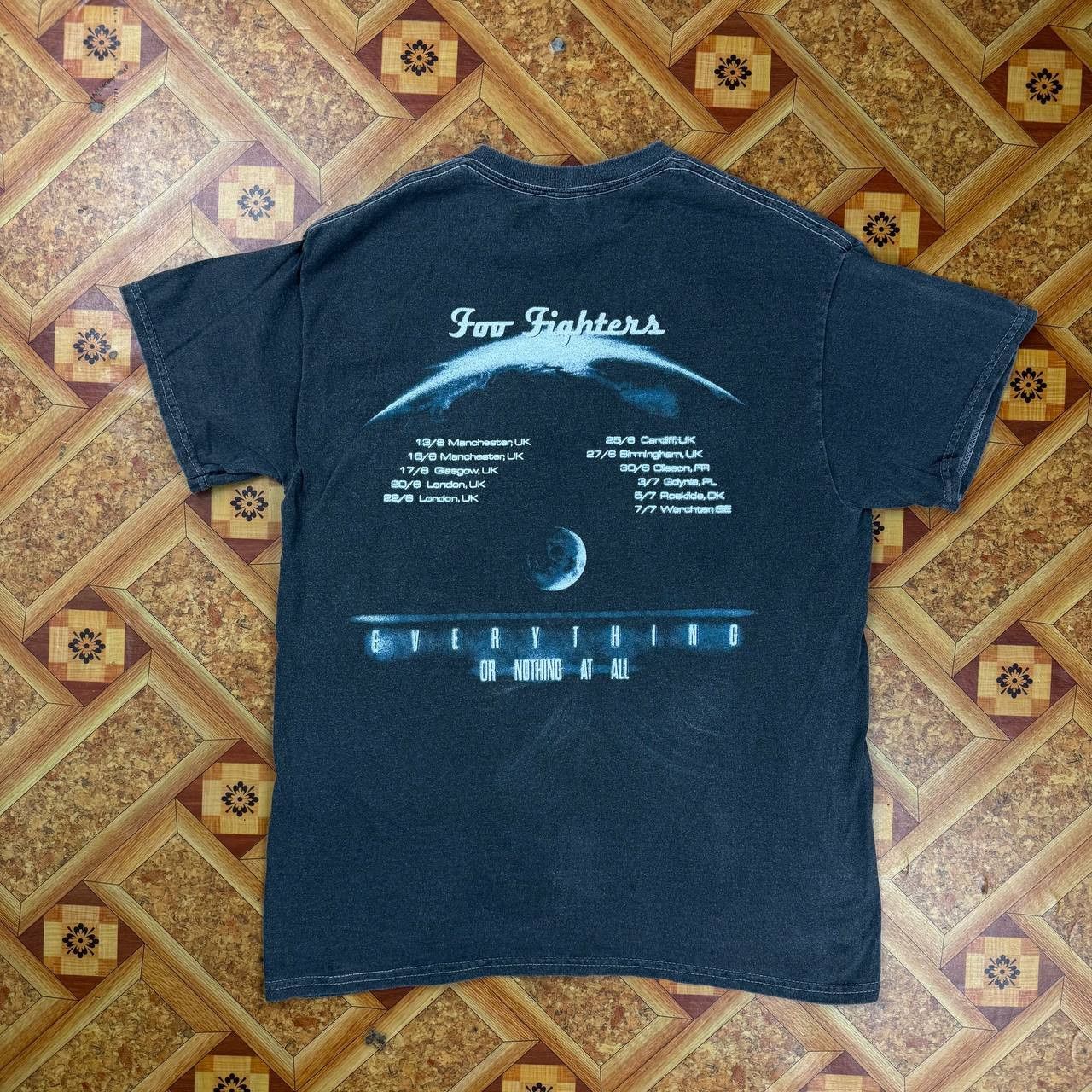 Band Tees FOO FIGHTERS Molecules Tour Shirt Everything Or Nothing Size US S / EU 44-46 / 1 - 8 Thumbnail