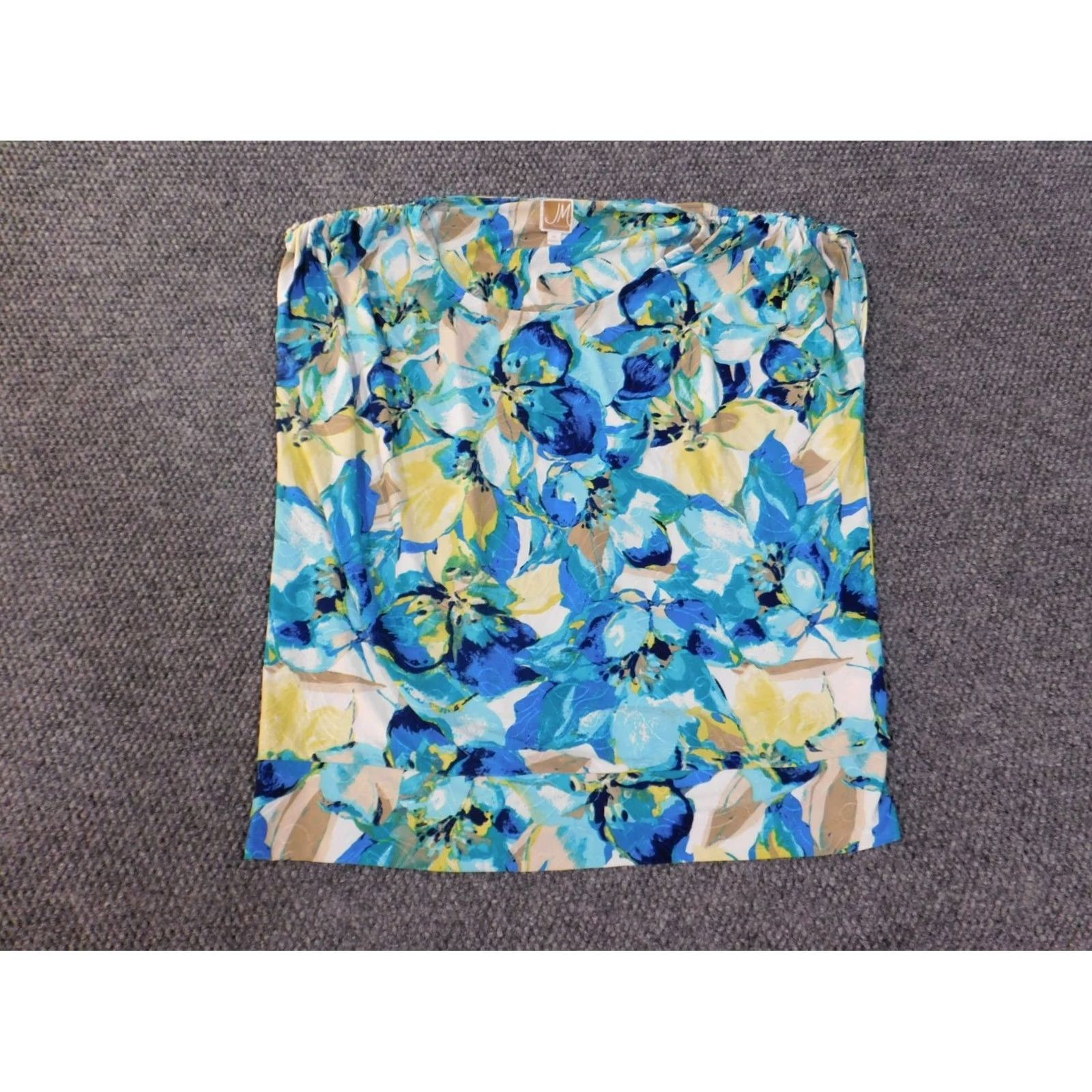 JM Collection JM Collection Blouse Shirt Women XL Blue Floral Sleeveless Polyesters Spandex Knit Breathable Stretch Casual Crew Neck Button Size XL / US 12-14 / IT 48-50 - 4 Thumbnail