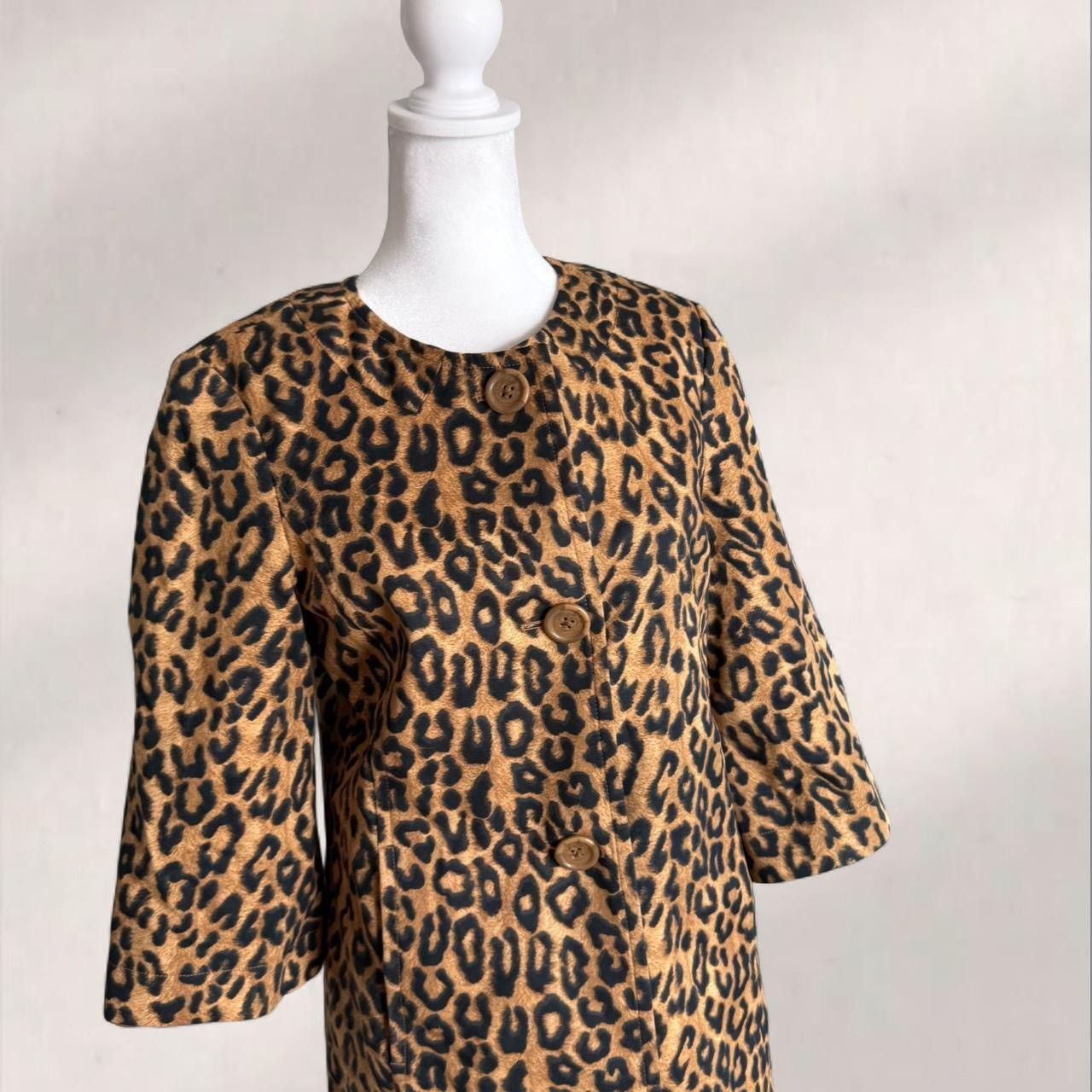 Other Leopard print coat with button front and 3/4 sleeves. Size S / US 4 / IT 40 - 2 Thumbnail