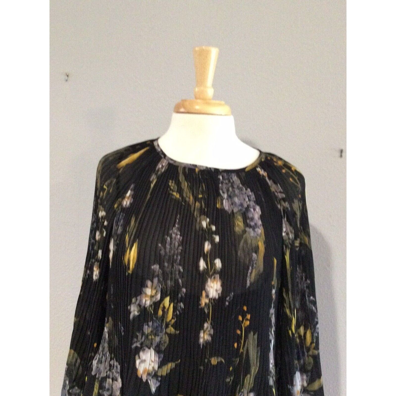 Other A New Day Floral Sheer Overlay w/Tank Underneath Top M Size M / US 6-8 / IT 42-44 - 2 Thumbnail