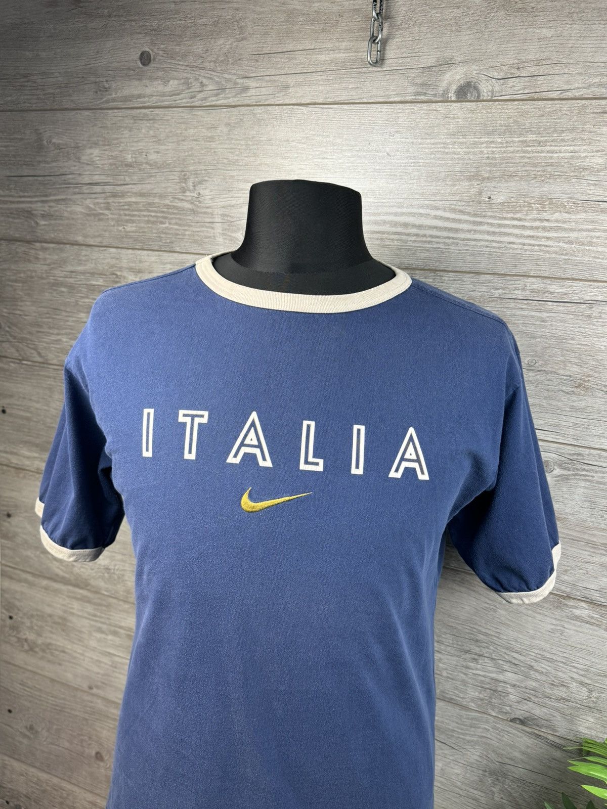 Nike NIKE VINTAGE ITALY 🇮🇹 TEE T SHIRT SIZE M Size US M / EU 48-50 / 2 - 1 Thumbnail