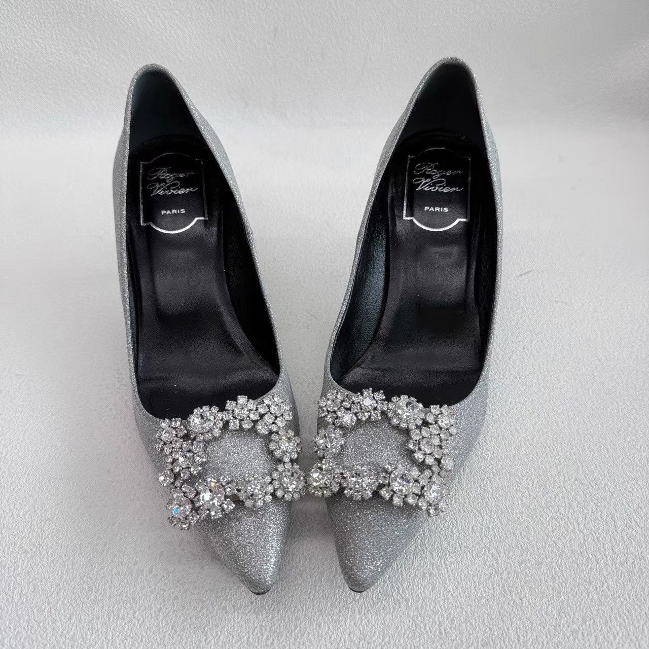 Roger Vivier Roger Vivier Silver Crystal Pointed Toe Stiletto Heels K51 Size US 7 / IT 37 - 9 Thumbnail