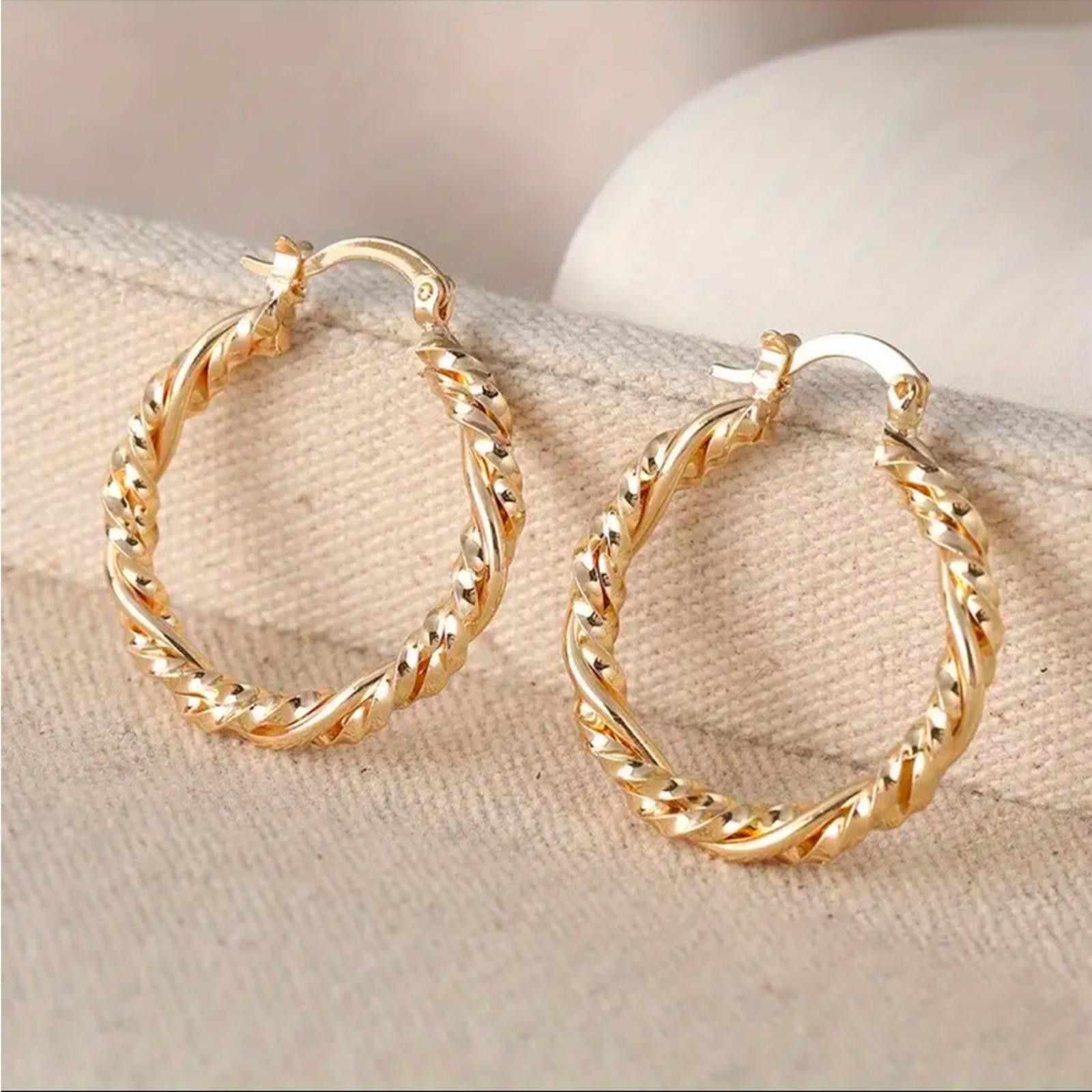 Designer Twisted Gold Hoop Earrings NWT Size ONE SIZE - 3 Thumbnail