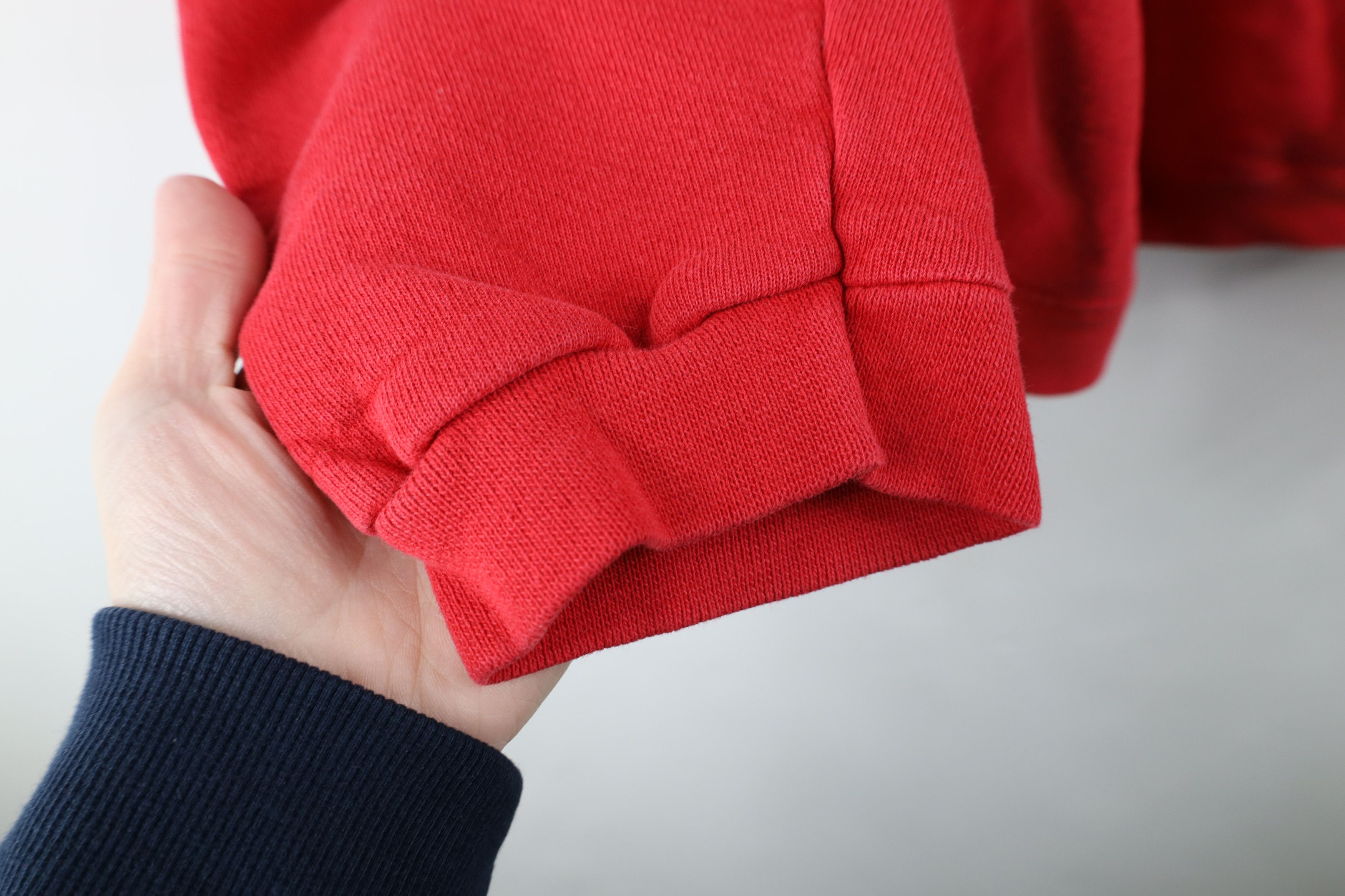 Vintage Vintage Bowl University of Wisconsin Football Sweatshirt Size XL / US 12-14 / IT 48-50 - 7 Thumbnail