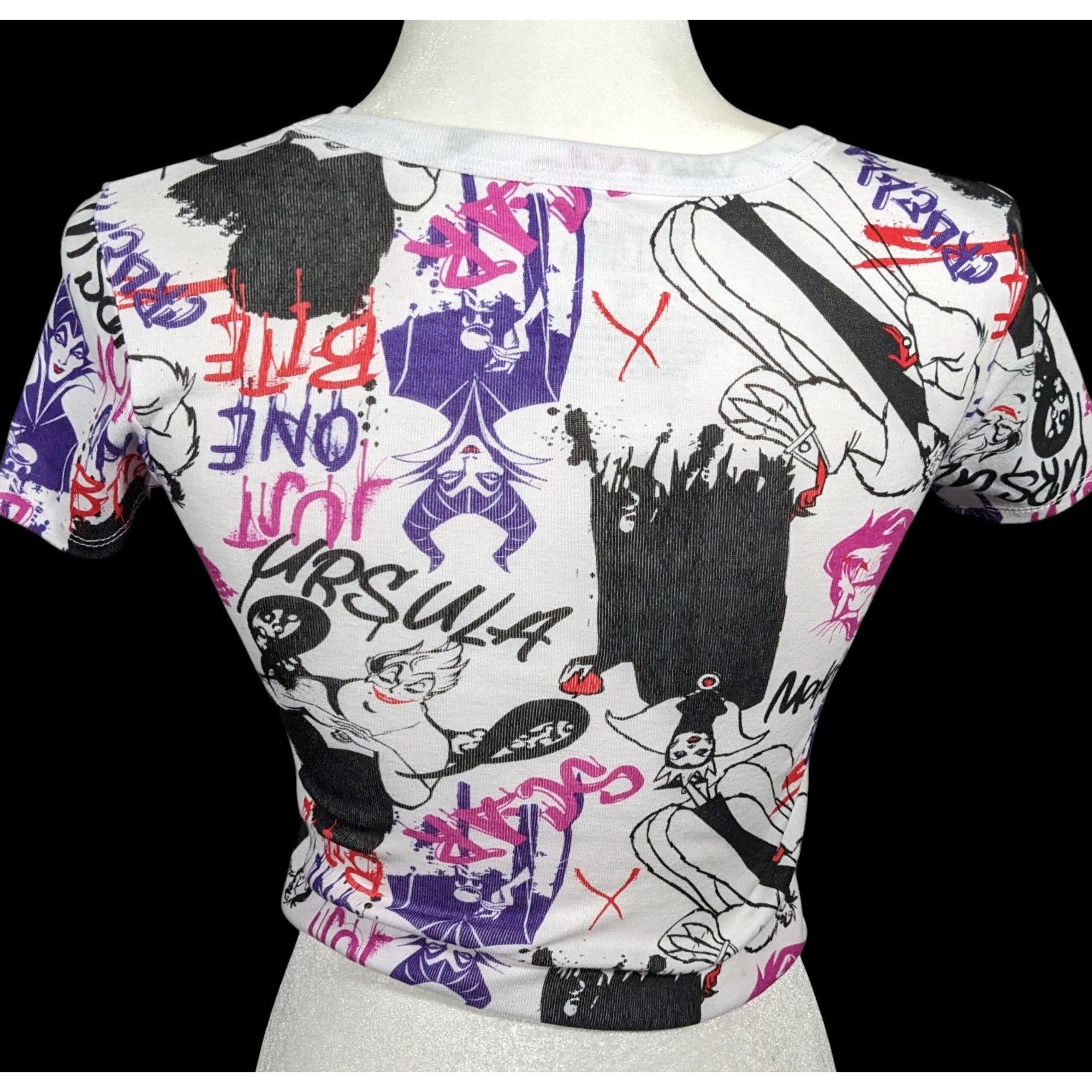 Disney Disney Villains Allover Icon Print Cropped Tee Size XS Size XS / US 0-2 / IT 36-38 - 2 Thumbnail