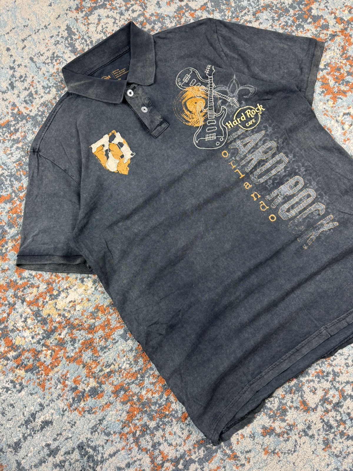 Hard Rock Cafe × Vintage Vintage y2k Hard Rock Cafe washed faded embroidered polo tee Size US M / EU 48-50 / 2 - 2 Thumbnail
