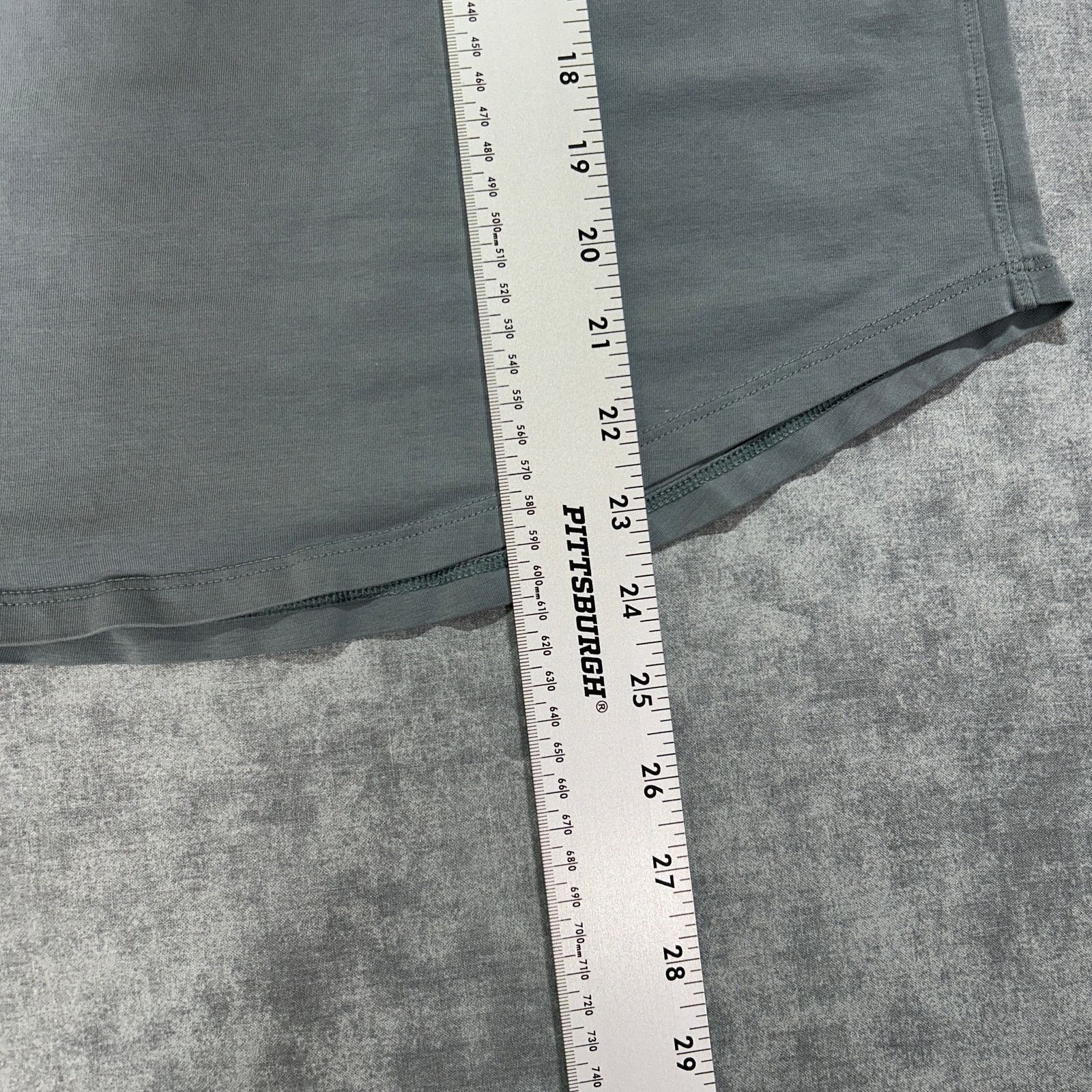 Lululemon Lululemon Fundamental grey casual minimalist tshirt womens M Size M / US 6-8 / IT 42-44 - 6 Thumbnail