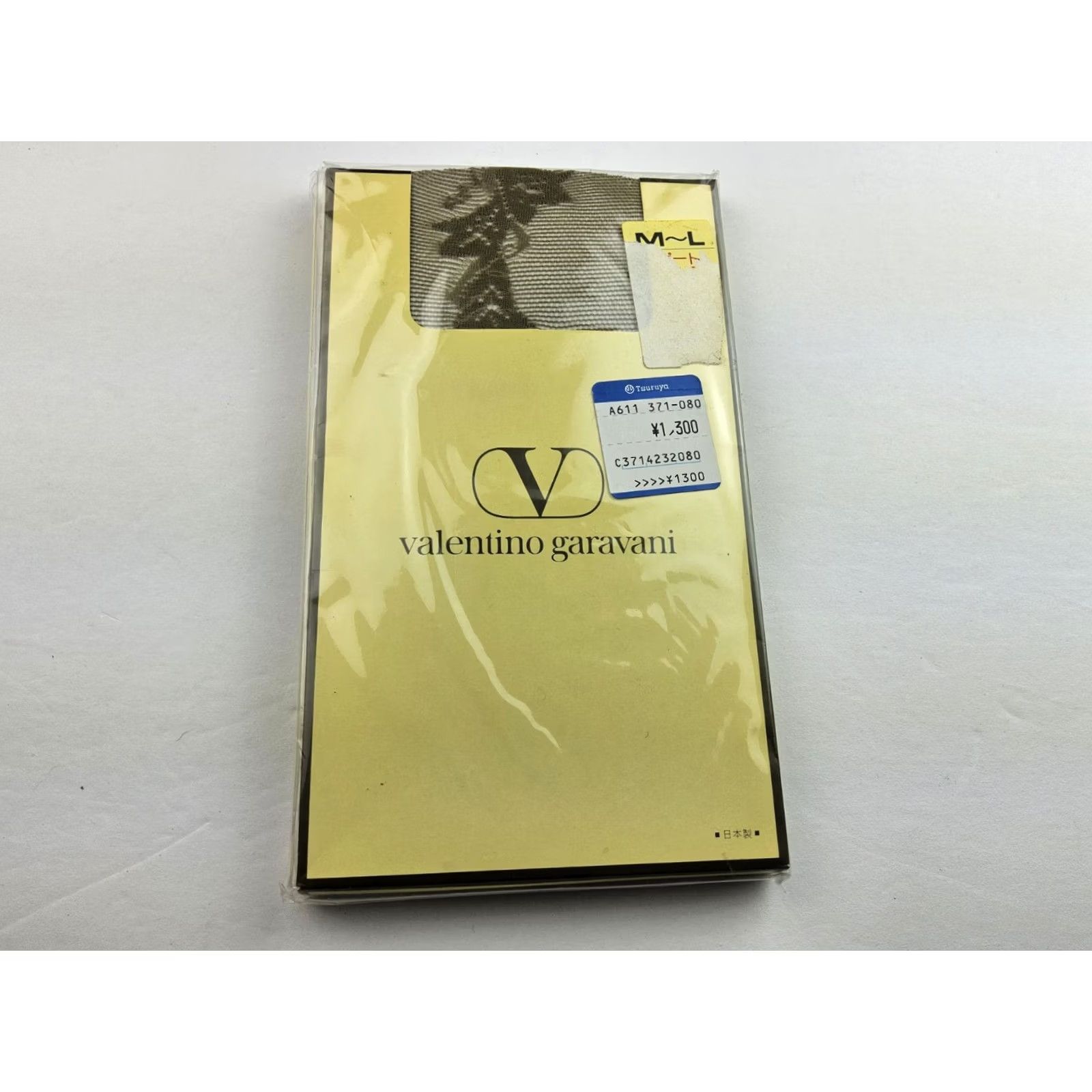 Valentino VINTAGE Valentino Pantyhose Tights Lace Pattern Women M Taupe 85-98cm 150-165cm Size 32" / US 10 / IT 46 - 5 Thumbnail