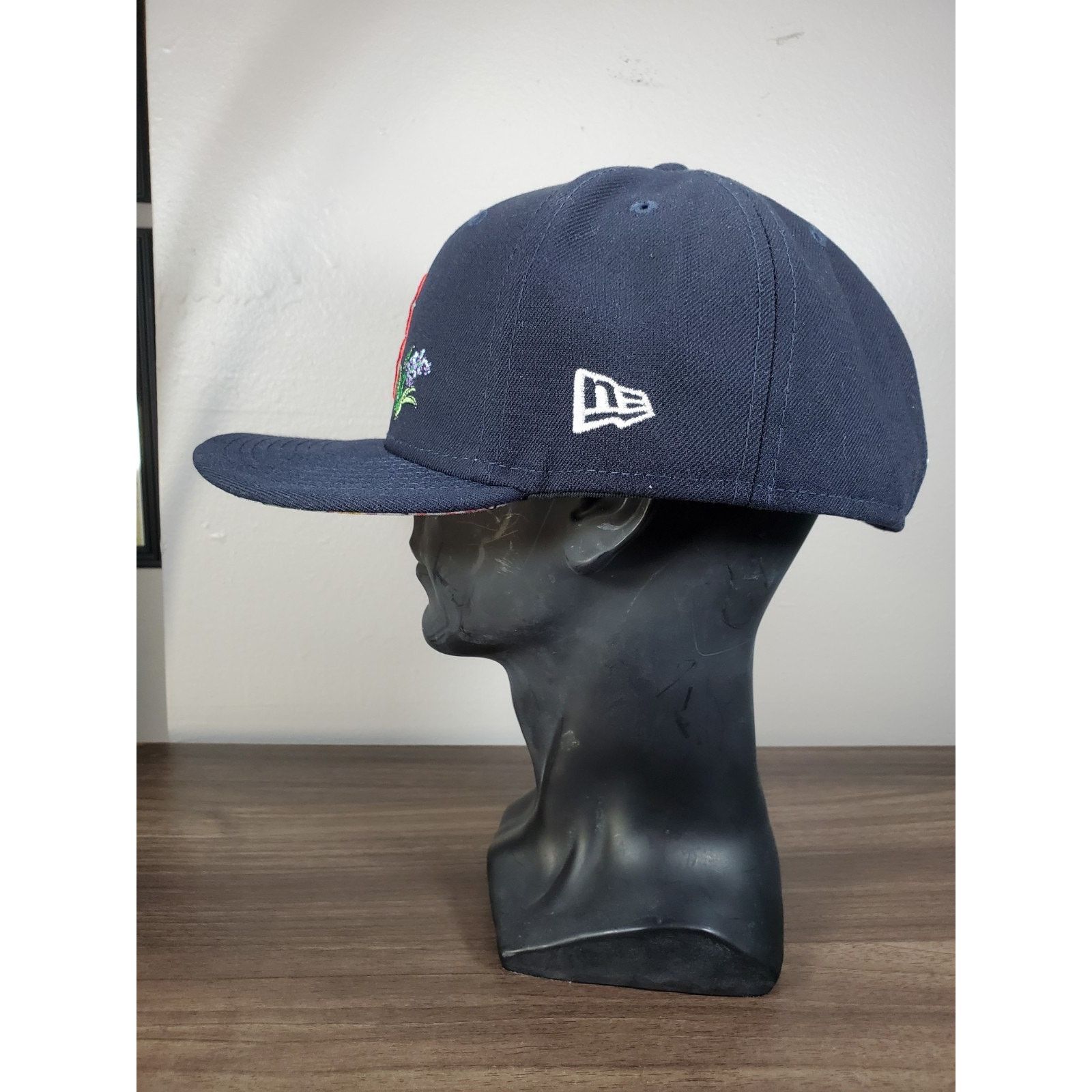 MLB × New Era Boston Red Sox Watercolor Floral Fitted Hat Cap Size 7 5/8 Size 40 - 7 Thumbnail