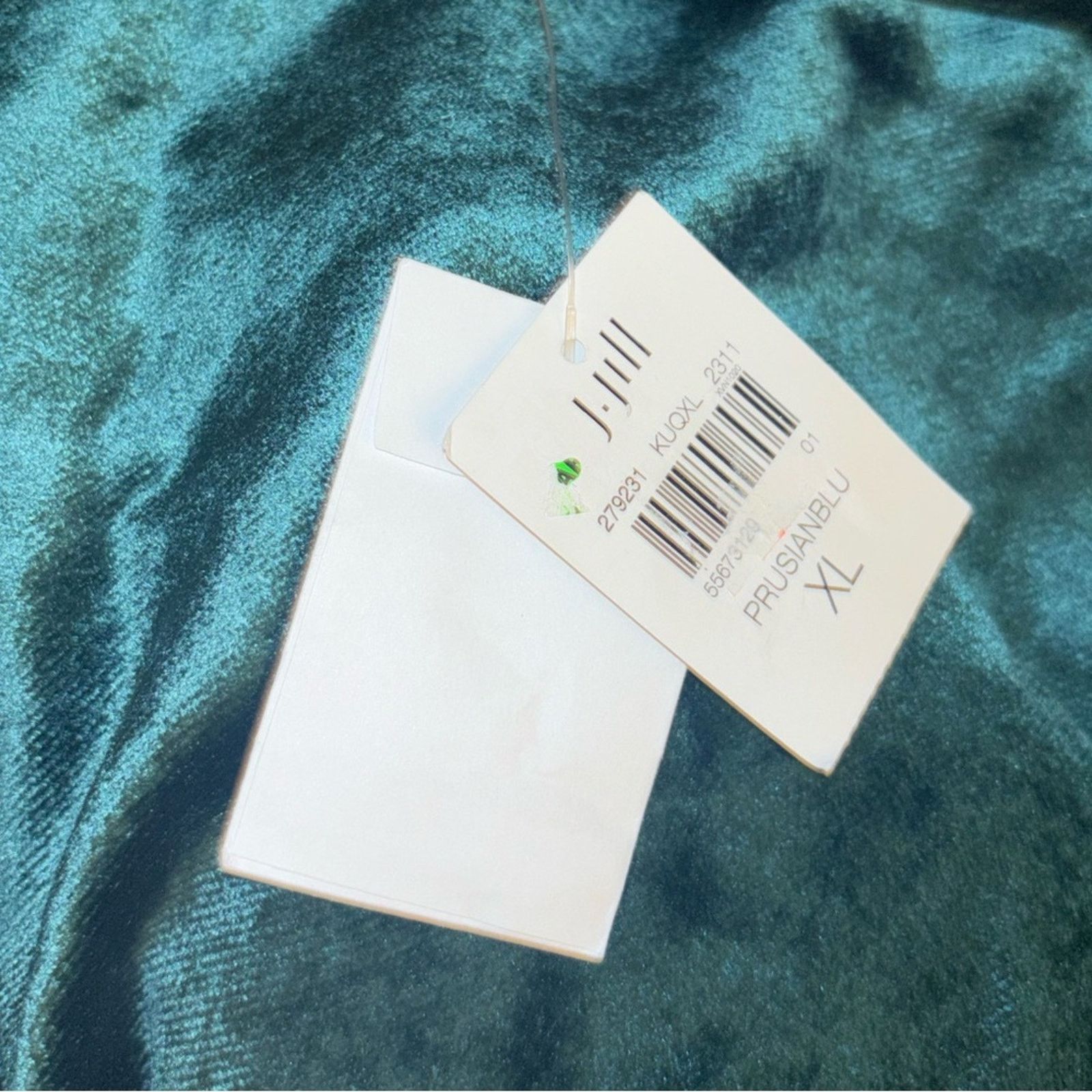 green velvet square neck dress New Life