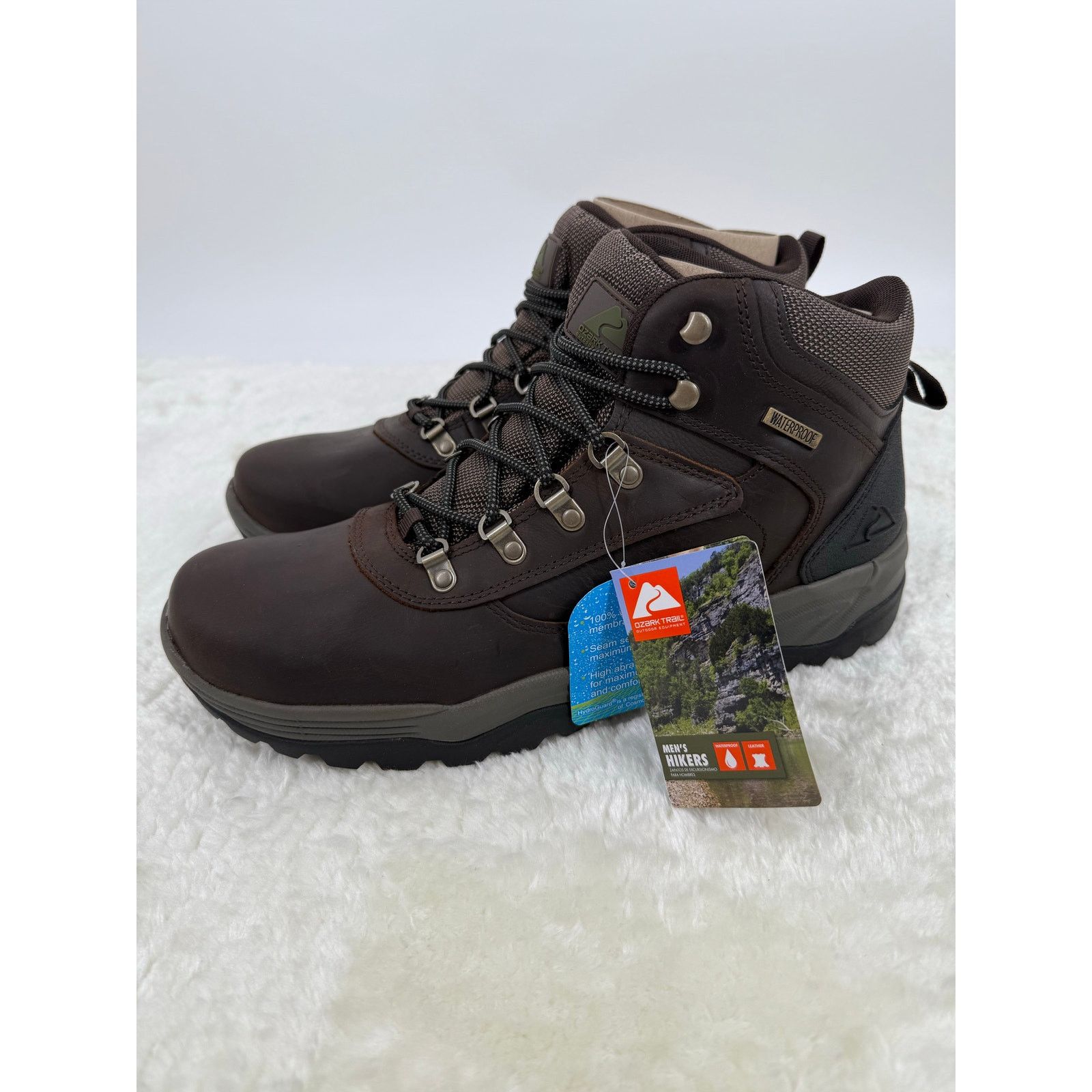 NEW Ozark Trail Outdoor Equipment Men's Free Edge Hiker
