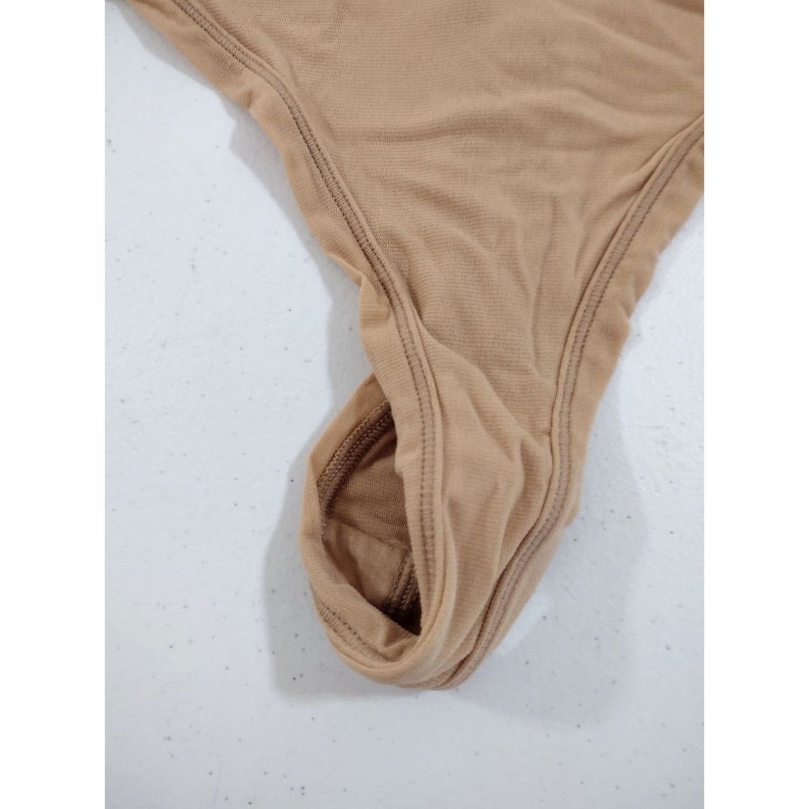 SKIMS VINTAGE No Size 40" / US 18 - 7 Thumbnail