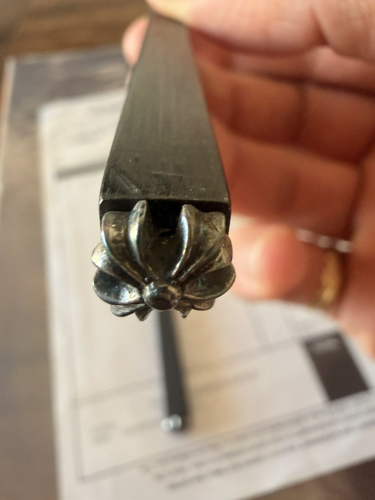 Chrome Hearts Chrome Hearts Chopsticks 100% Authentic RARE 2012 Ebony Wood Size ONE SIZE - 7 Thumbnail