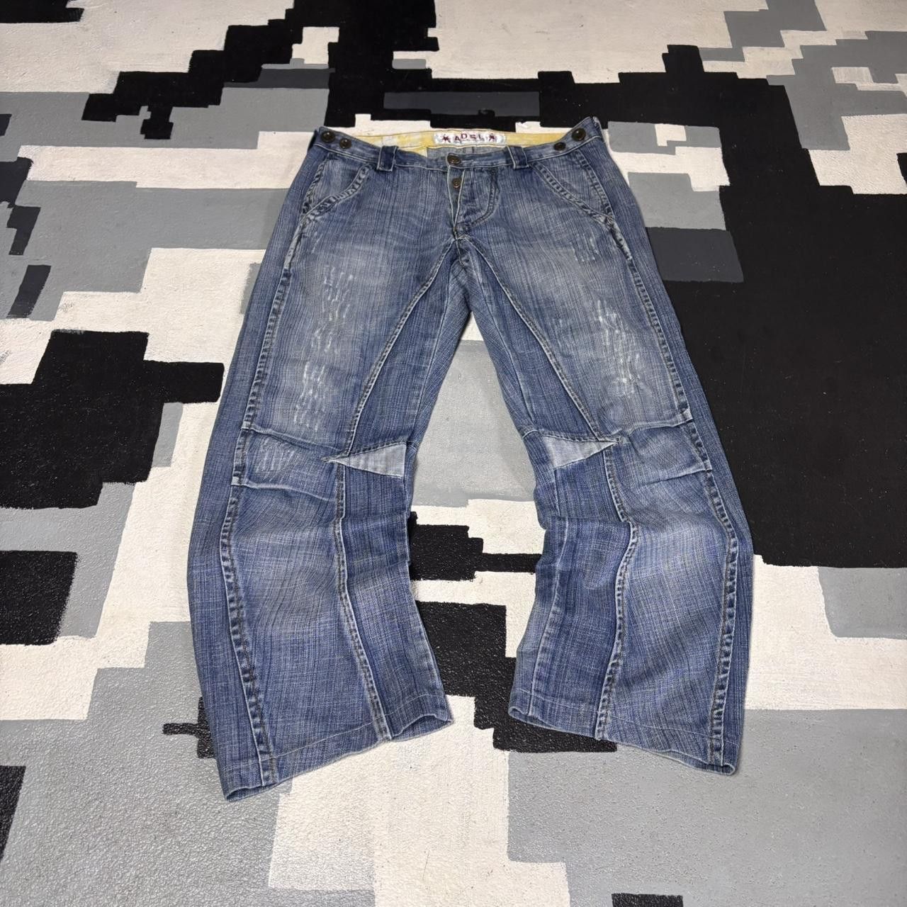 Vintage y2k archive Japanese style embroidered jeans