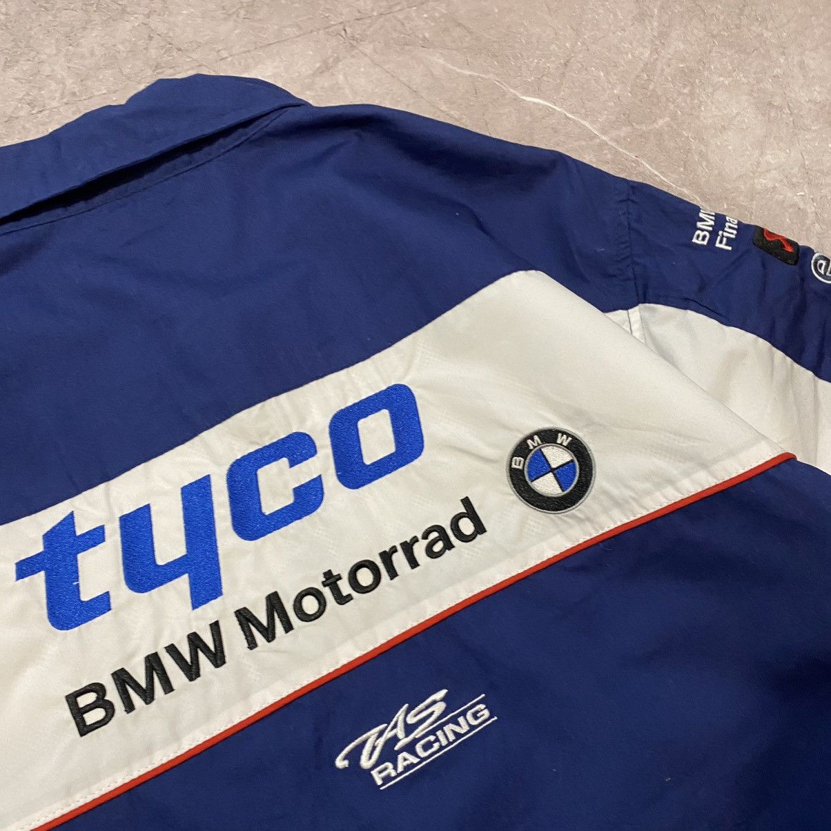 BMW × Vintage NEW WITH TAG ! VINTAGE BMW MOTORRAD TYCO RACING SHIRT Size US M / EU 48-50 / 2 - 12 Thumbnail