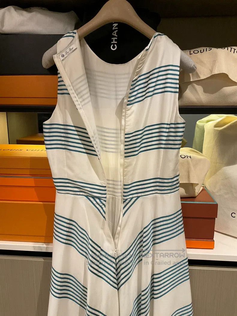 Loro Piana Loro Piana Stripes, blue and white color scheme, 100% silk Size S / US 4 / IT 40 - 5 Thumbnail