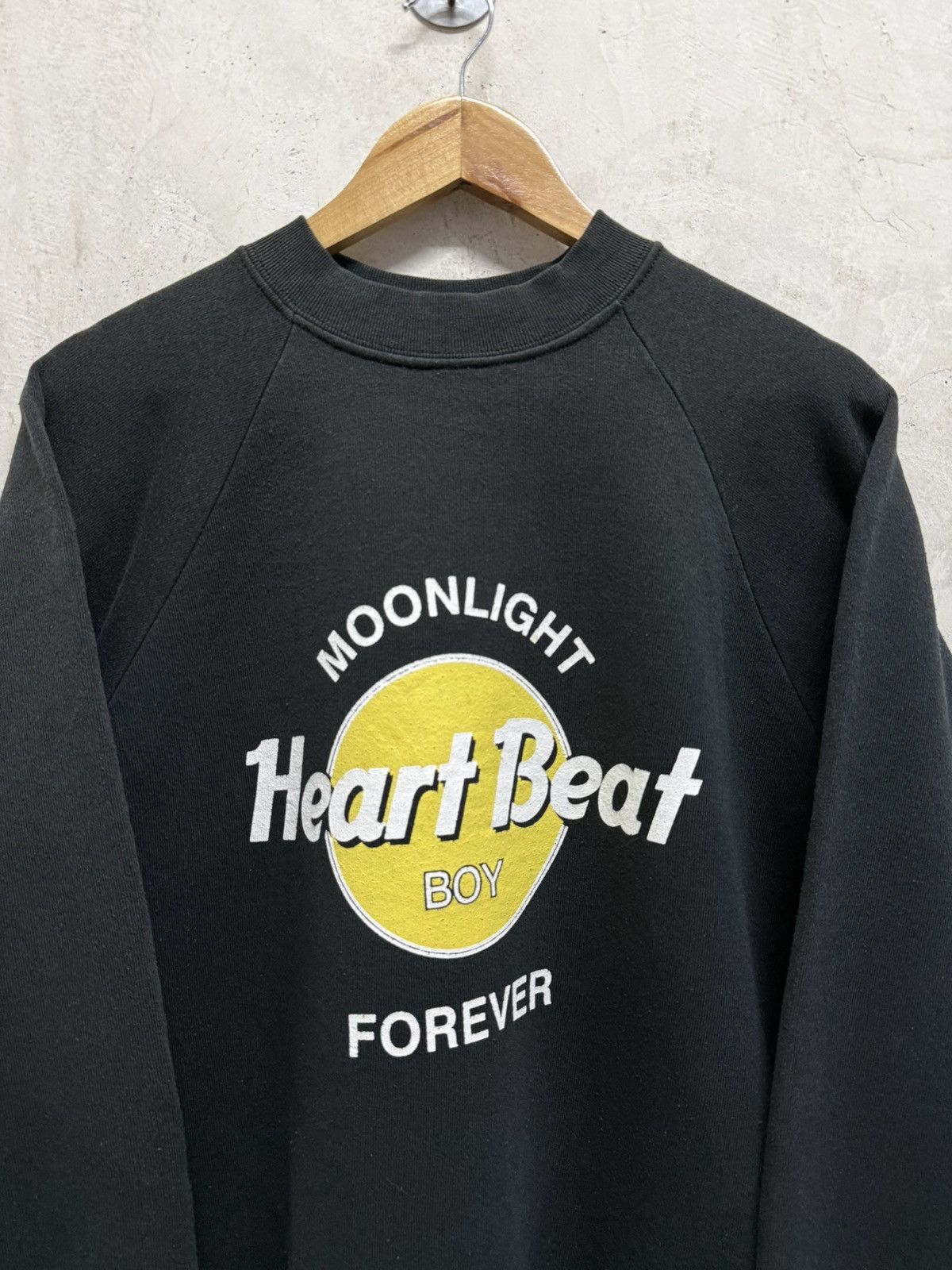 Vintage Vintage Heart Beat Boy hard rock cafe Parody Sweatshirt Size US L / EU 52-54 / 3 - 2 Thumbnail