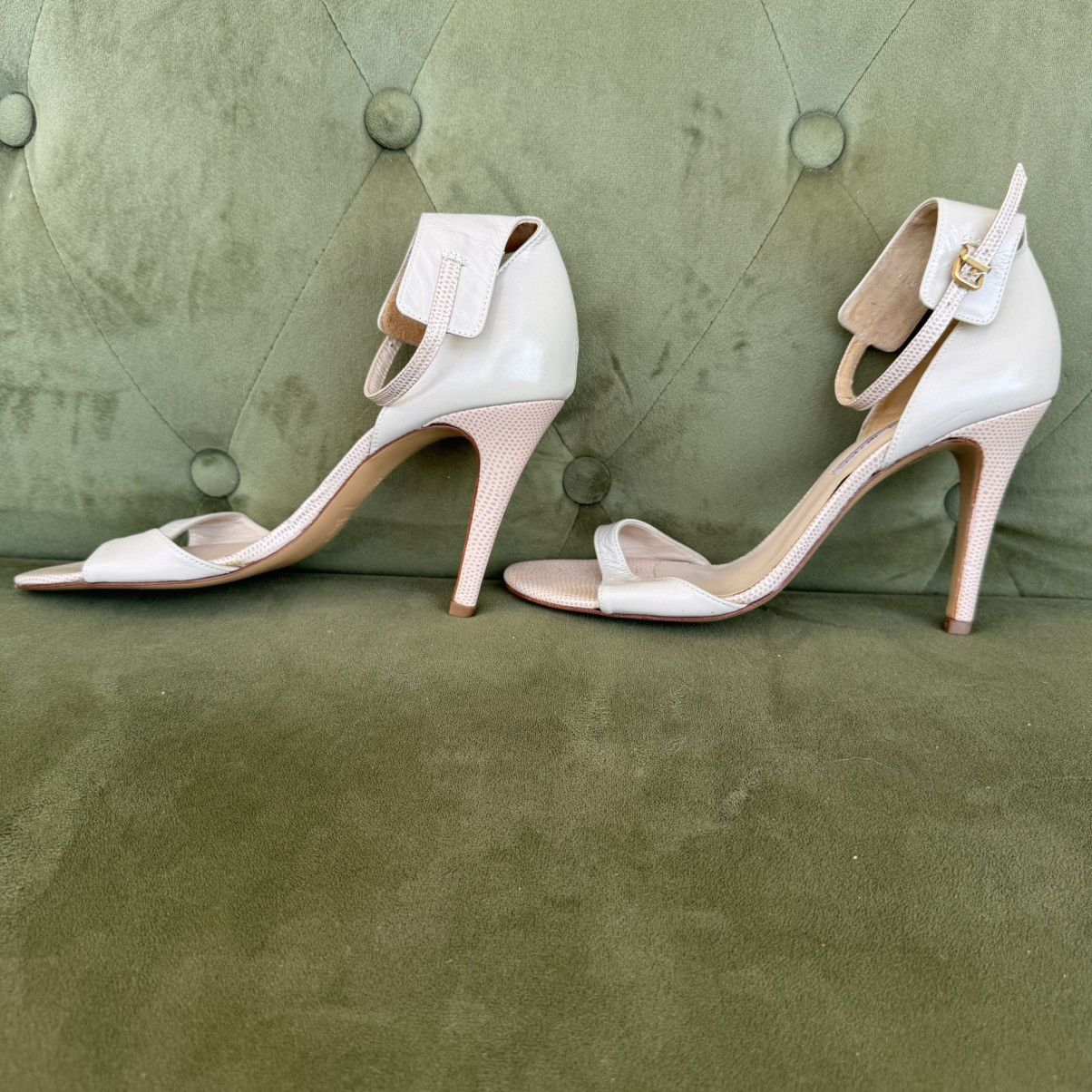 Other CHARLES DAVID Women's Camomile Pump size 9 B Size US 9 / IT 39 - 5 Thumbnail