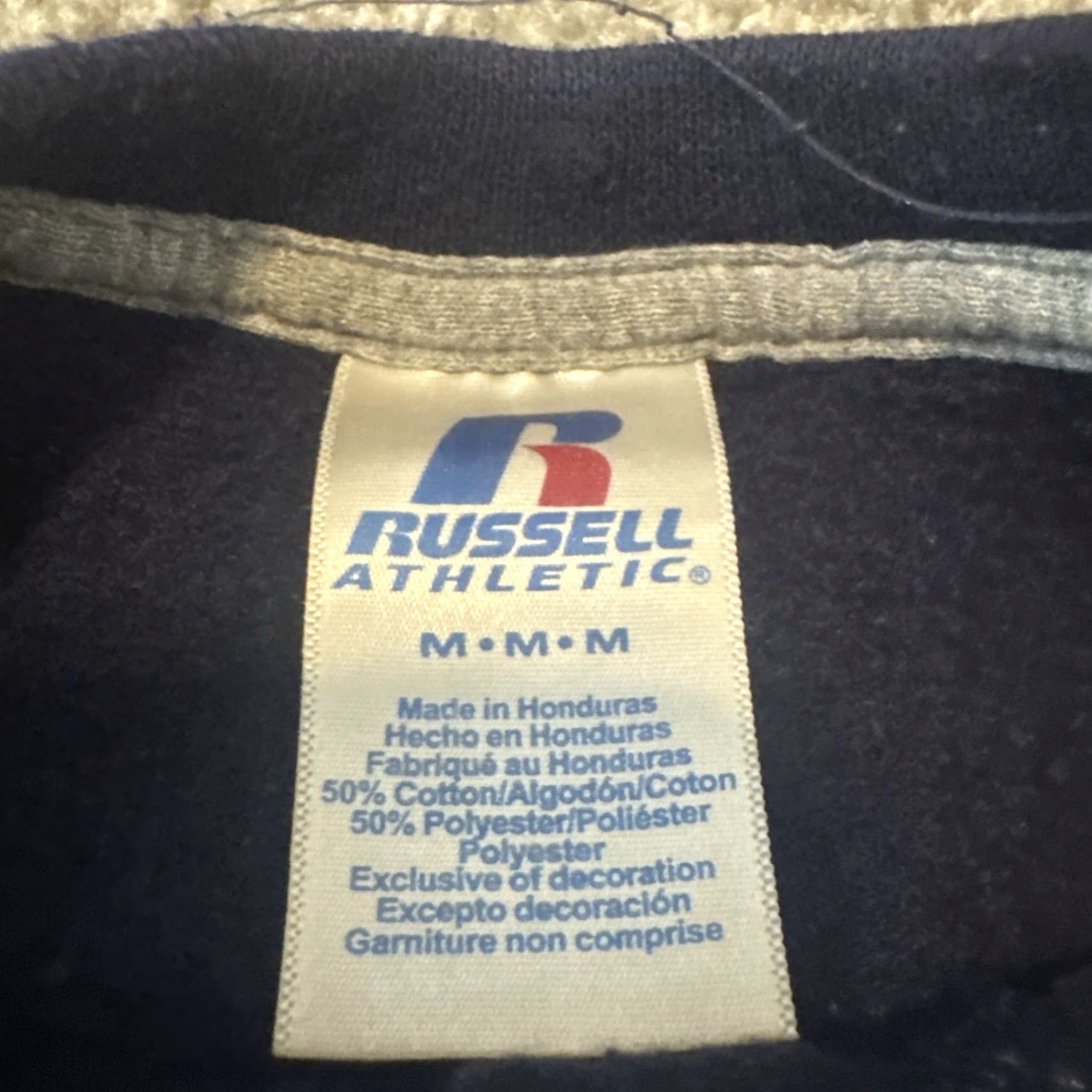 Russell Athletic VINTAGE Russell Athletic Navy Blue Y2K Crewneck Sweatshirt Medium Shirt Men M Navy Blue Russell Athletic Crewneck Pullover Vintage 90s Size US M / EU 48-50 / 2 - 5 Thumbnail