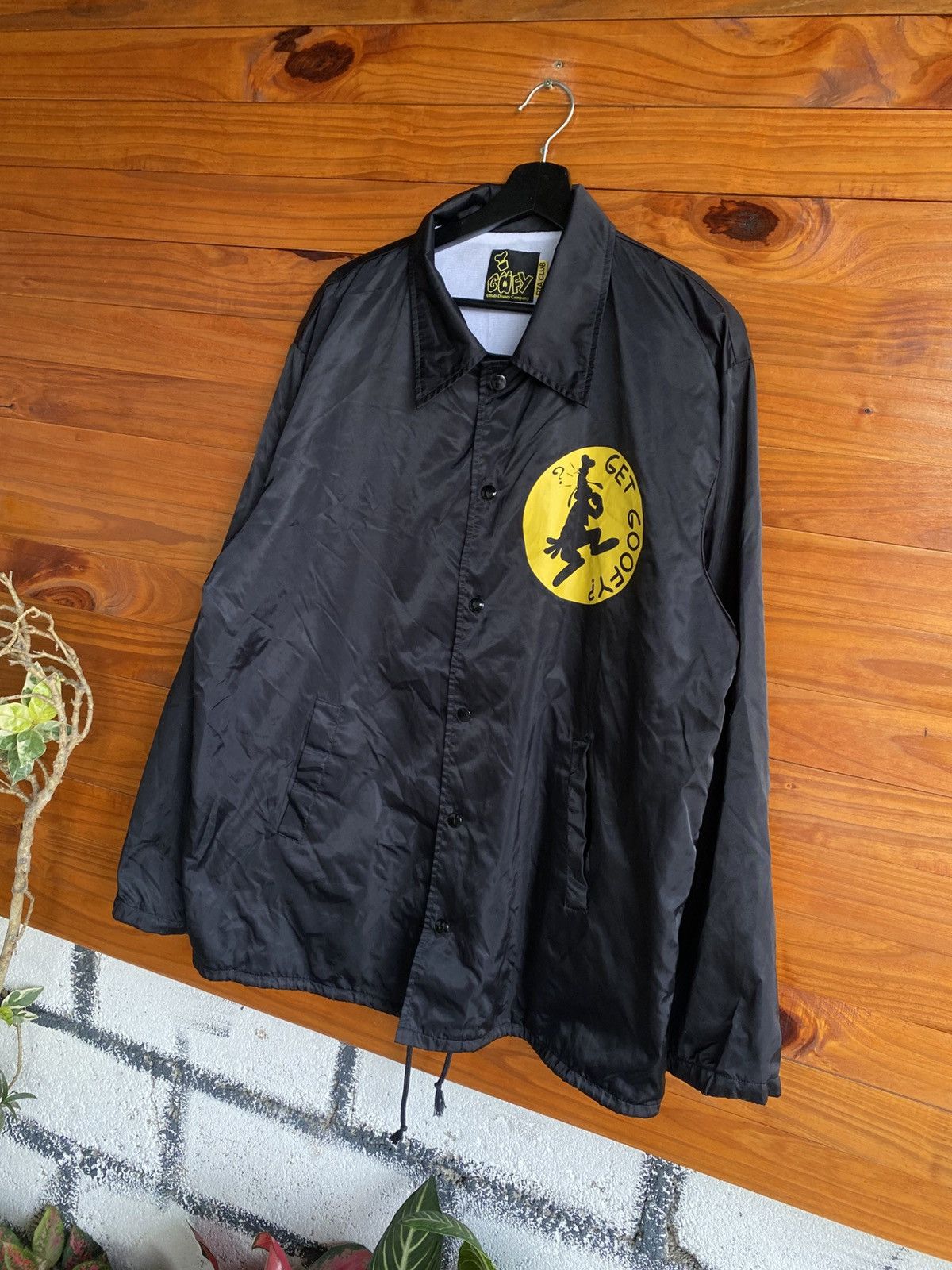 Disney Vintage Disney Goofy Coaches Jacket – 90s Black Nylon Size US L / EU 52-54 / 3 - 4 Thumbnail