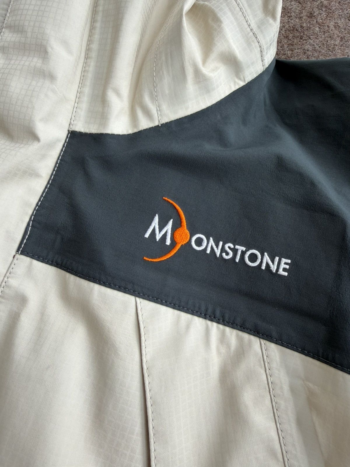 Other Moonstone Gore-Tex Jacket Size M / US 6-8 / IT 42-44 - 4 Thumbnail