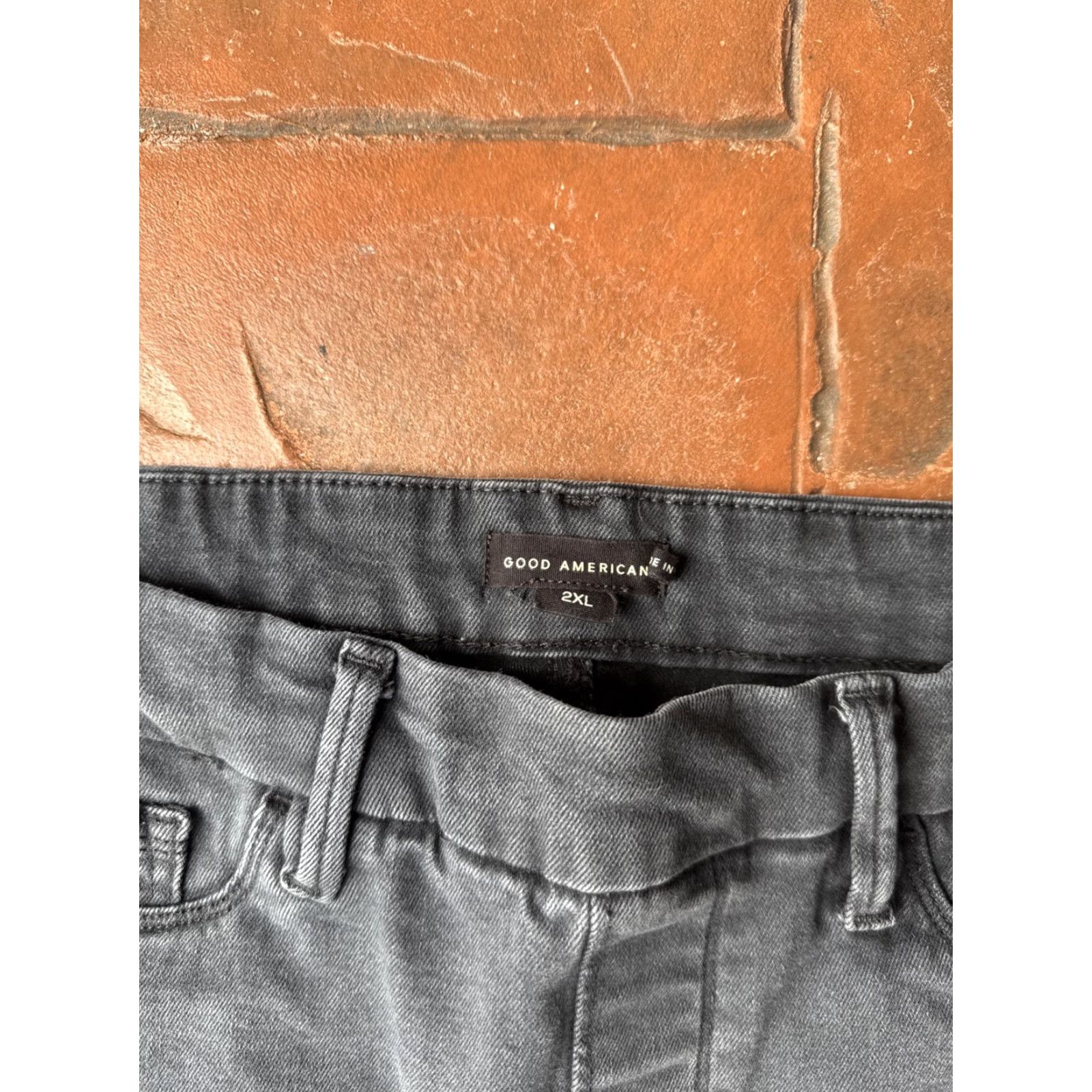 Good American Good American Soft Sculpt Pull-On Flare Jeans Women’s 2XL Stretch Size 40" / US 18 - 2 Thumbnail