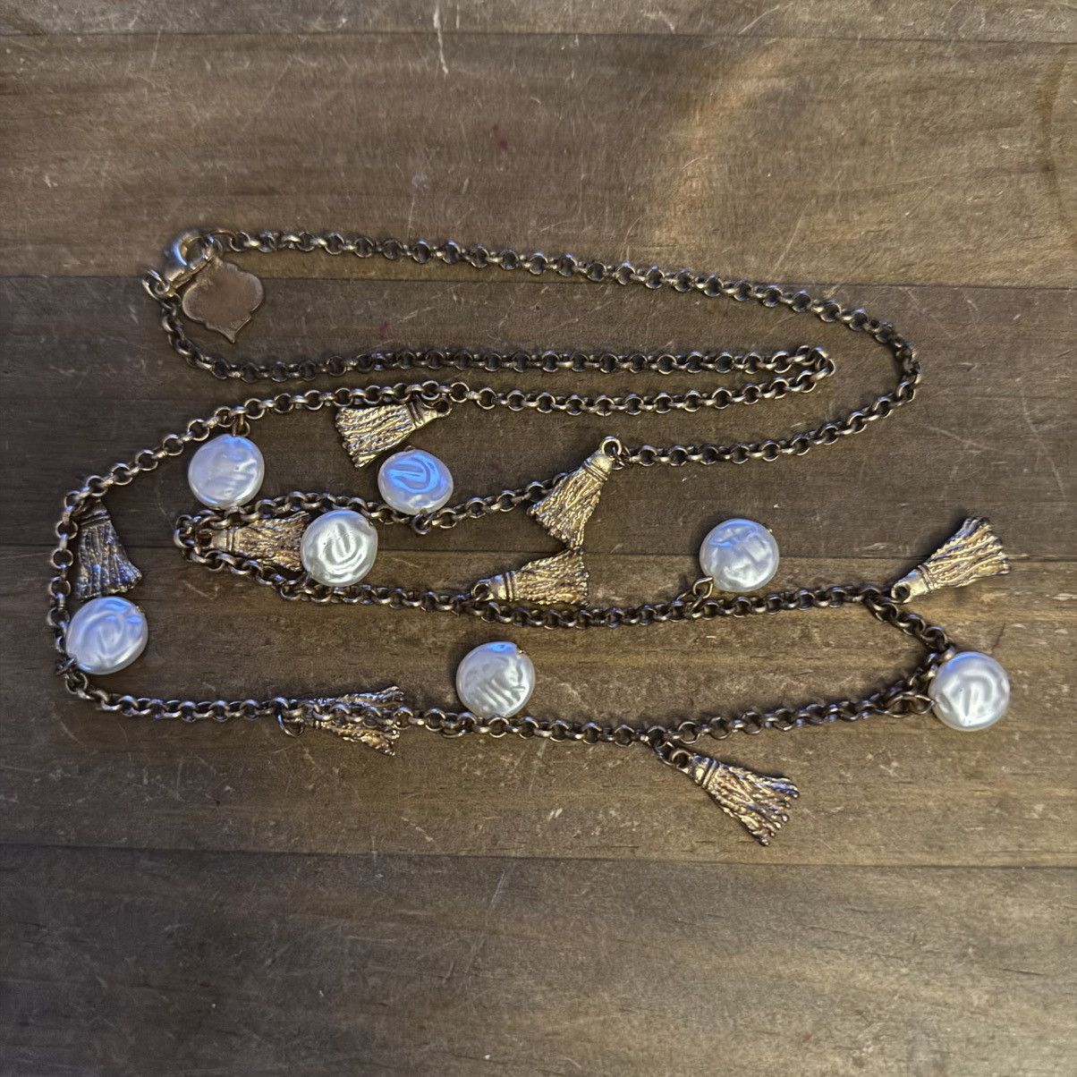 Other Fornash long gold tone pearl and tassel charm necklace Size ONE SIZE - 2 Thumbnail