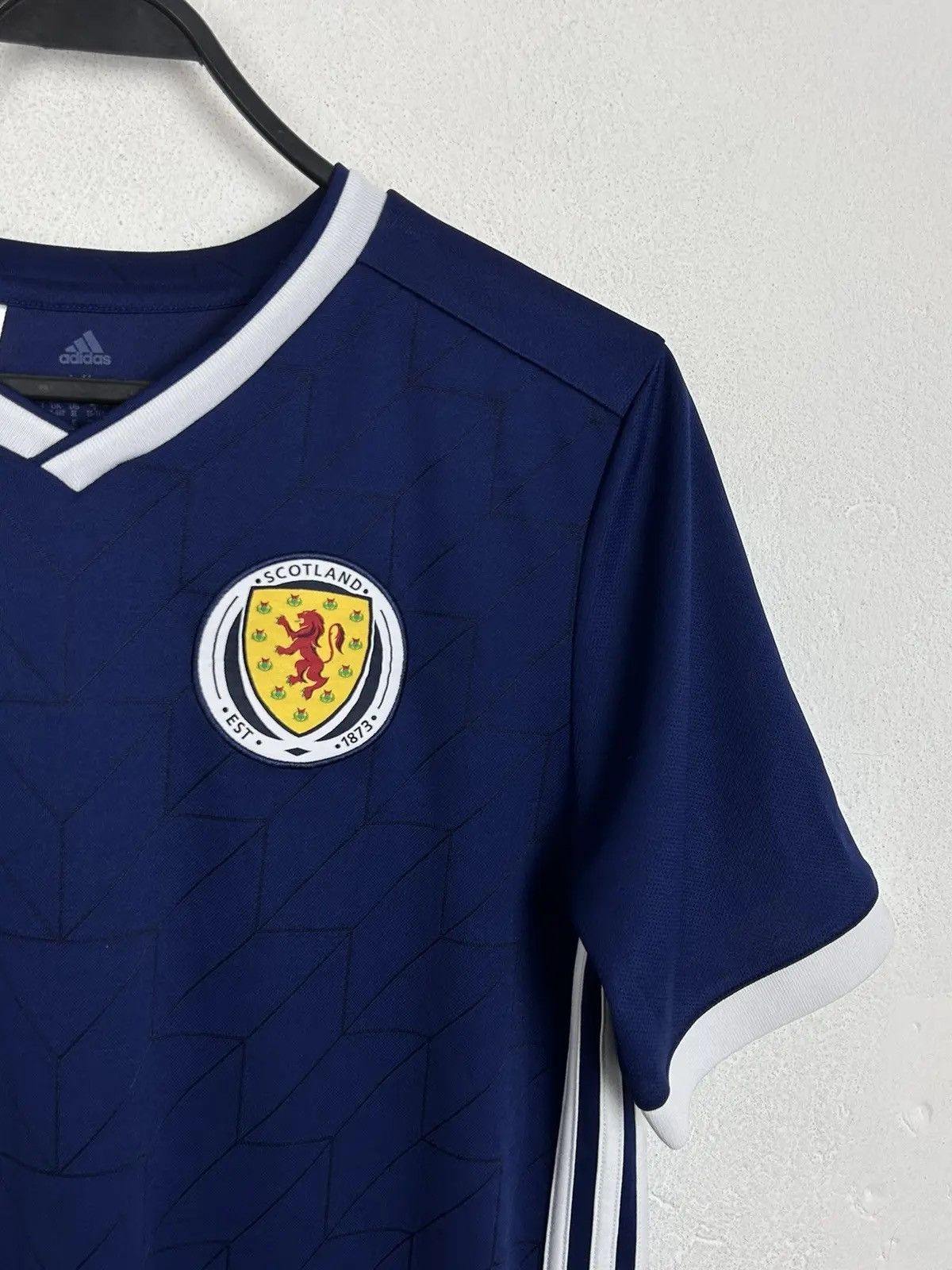 Adidas Adidas x Scotland National Team 2018/19 Home Soccer Jersey Size US S / EU 44-46 / 1 - 2 Thumbnail