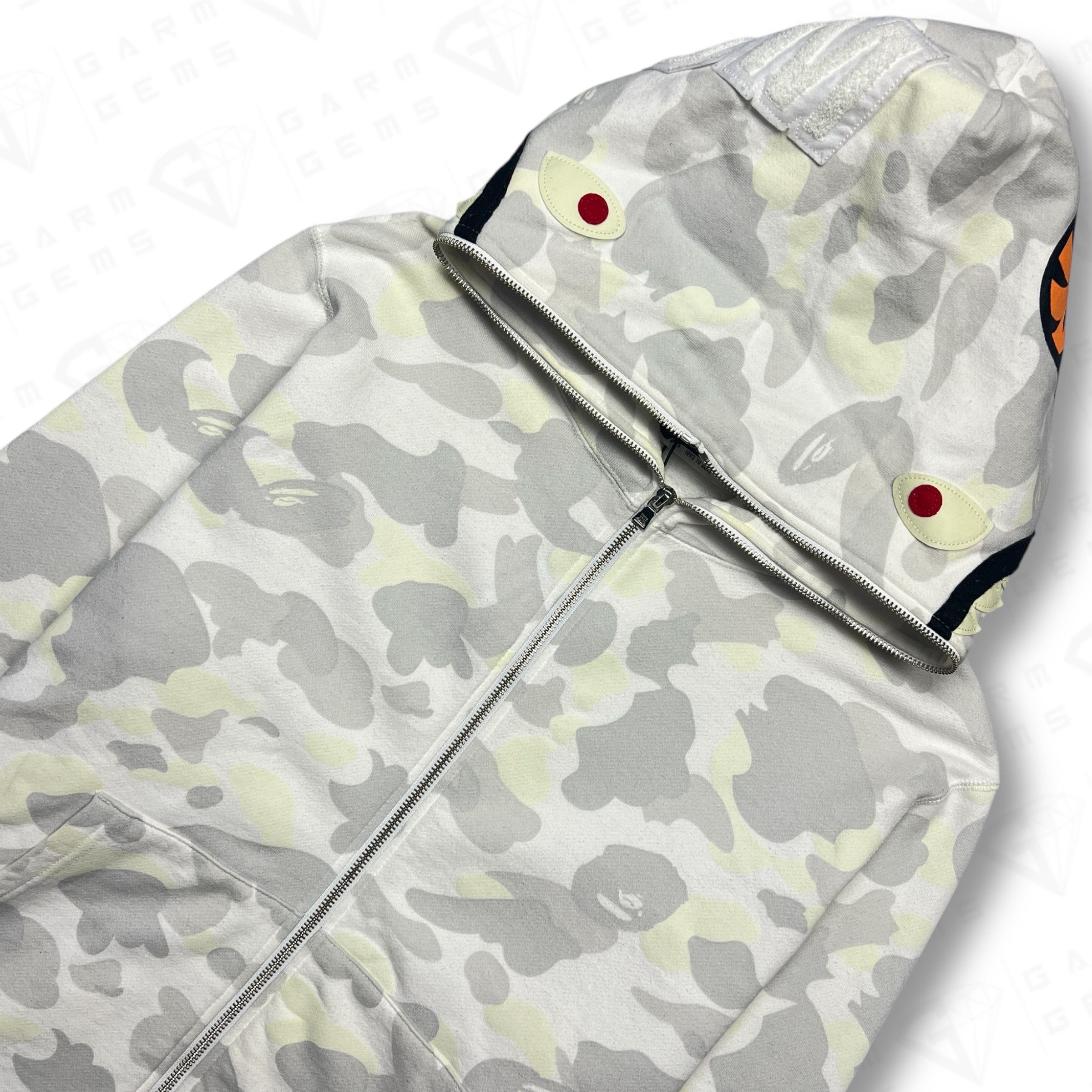 Bape A Bathing Ape Shark Camo Glow In The Dark Full Zip Hoodie Size US XL / EU 56 / 4 - 3 Thumbnail