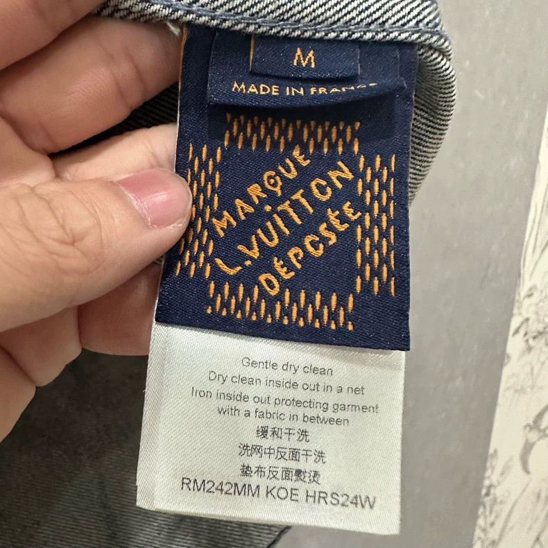 Louis Vuitton Louis Vuitton Short Sleeve Blue Plaid Denim Shirt Size US M / EU 48-50 / 2 - 3 Thumbnail