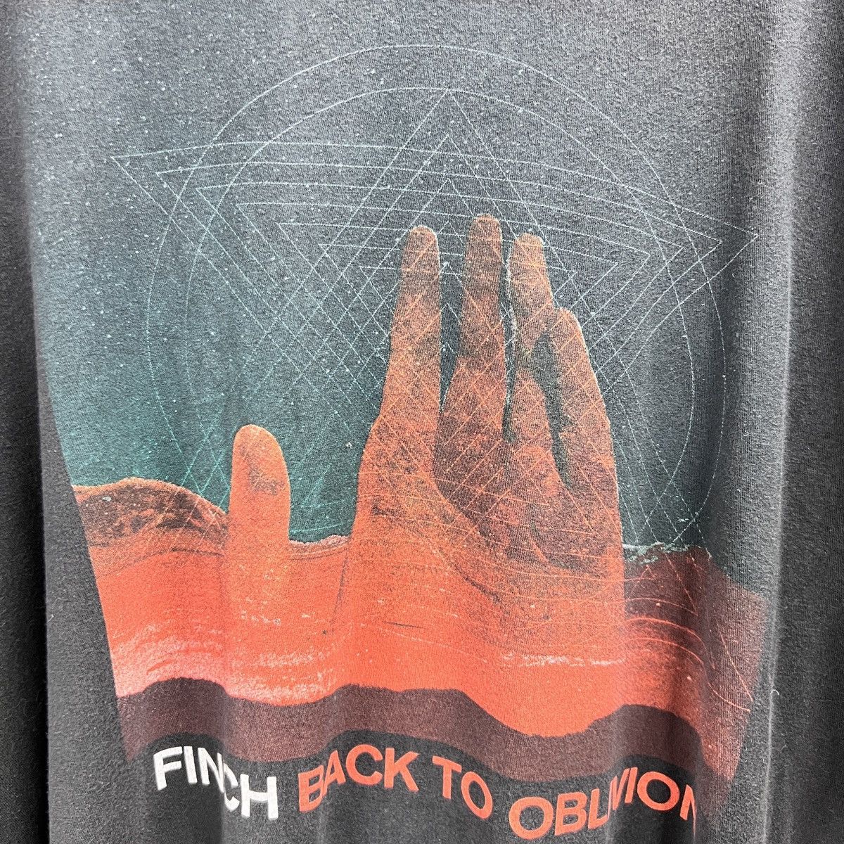 Band Tees FINCH BACK TO OBLIVION BAND TEE TOUR Size US XXL / EU 58 / 5 - 3 Thumbnail