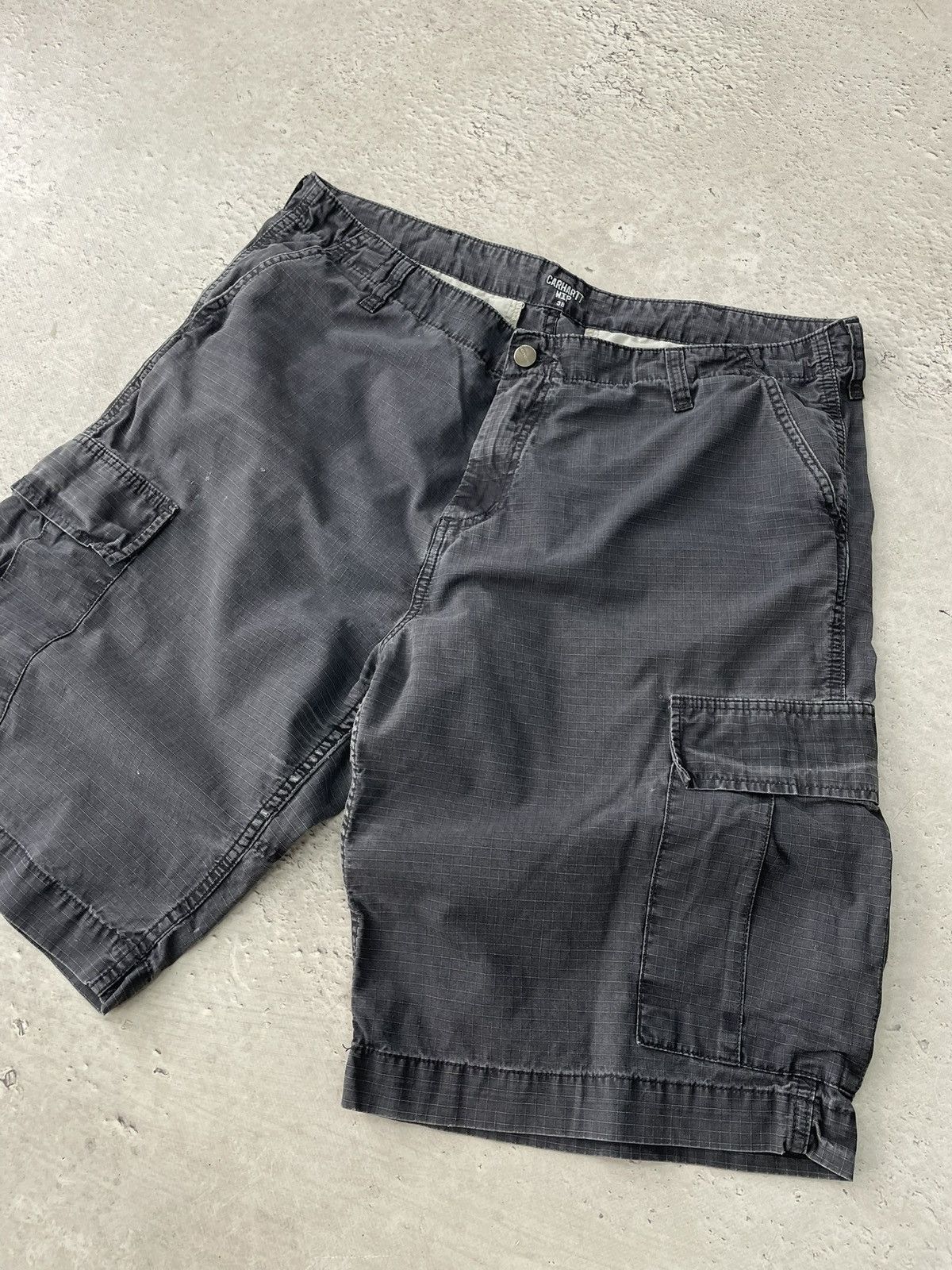 Carhartt Wip Cargo washed Carhartt shorts pants y2k Size US 38 / EU 54 - 2 Thumbnail