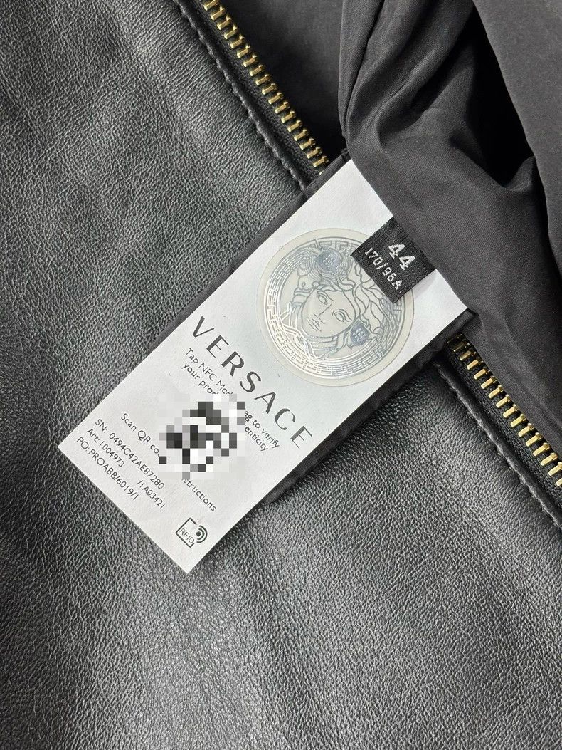 Versace Versace Sheepskin embroidered jacket coat Size M / US 6-8 / IT 42-44 - 6 Thumbnail