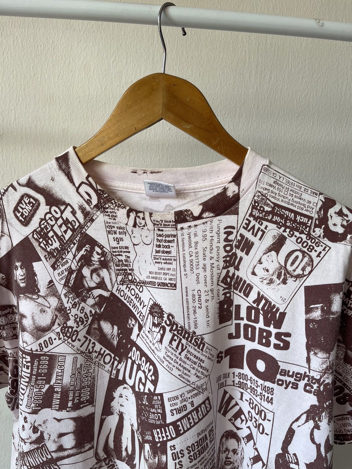 Supreme 2001 Supreme Porn Poster Tee Size US M / EU 48-50 / 2 - 5 Thumbnail