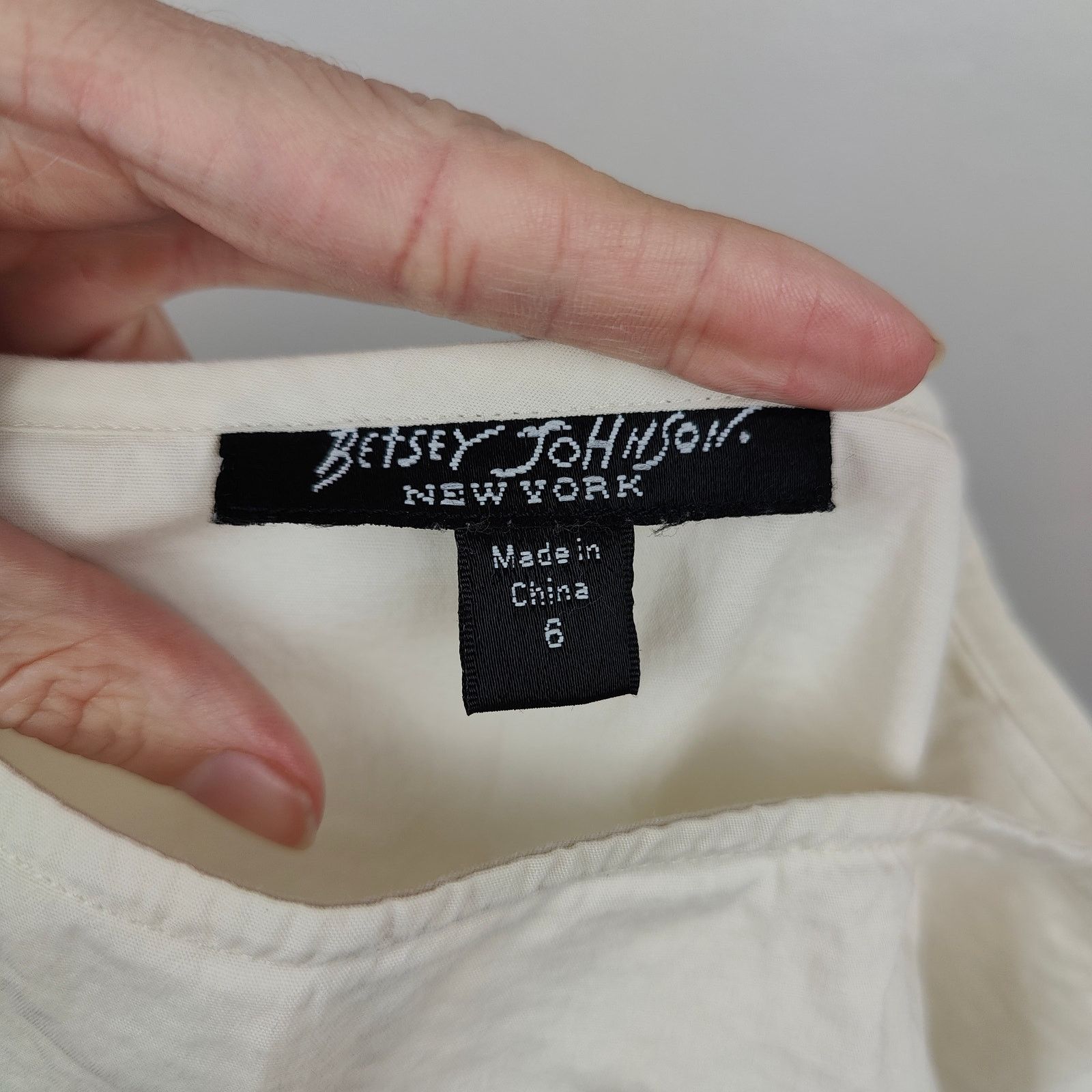 Betsey Johnson Vintage Y2K Betsey Johnson Embroidered Skirt Womens 6 White Size 28" / US 6 / IT 42 - 6 Thumbnail