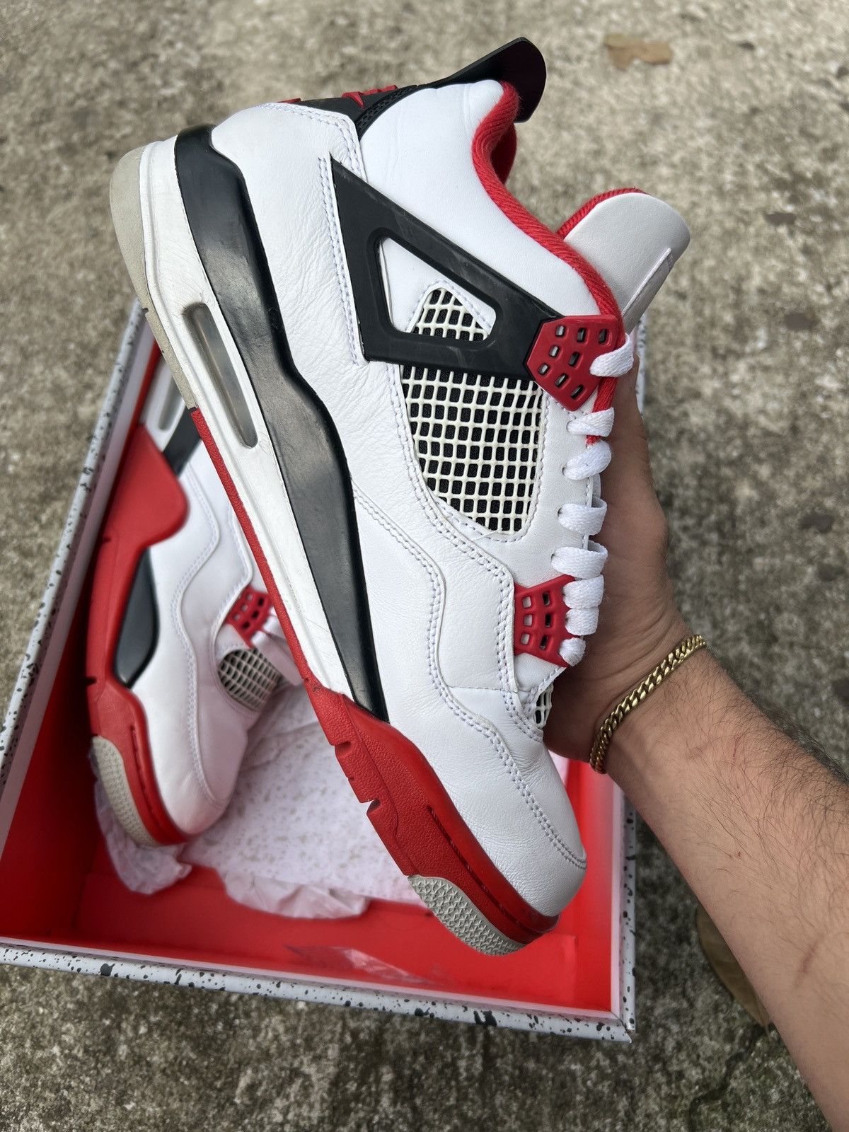 Jordan Brand × Nike Jordan Retro 4 Fire Red Size US 9.5 / EU 42-43 - 3 Thumbnail