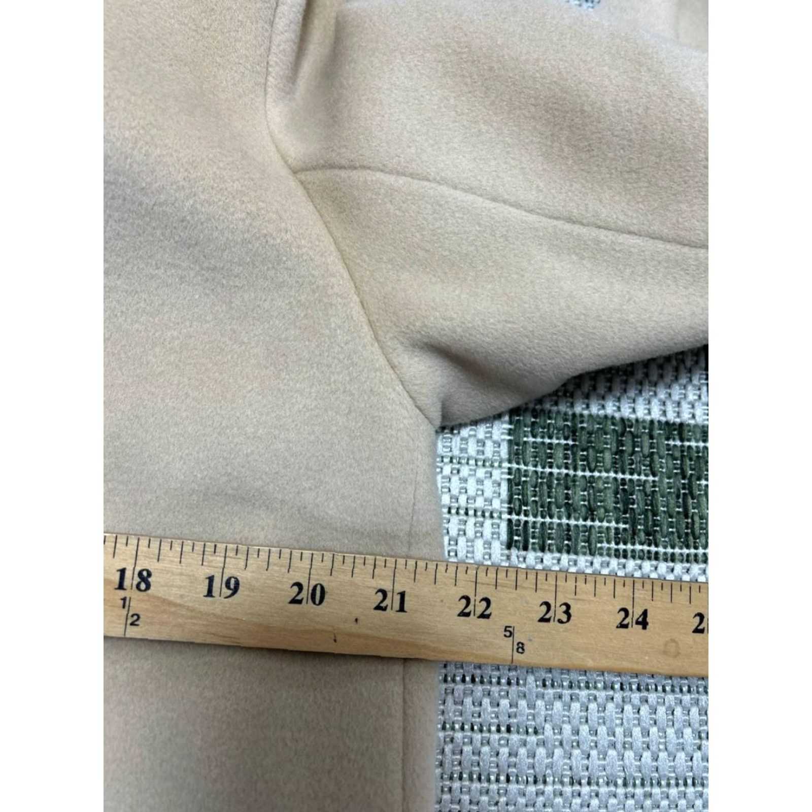 Cinzia Rocca Cinzia Rocca Coat Womens Car Coat Wool Beige 10 Single-Breasted Notch Lapel Pockets Button Casual Winter Fall Spring Regular Modern Vintage: No Size L / US 10 / IT 46 - 6 Thumbnail
