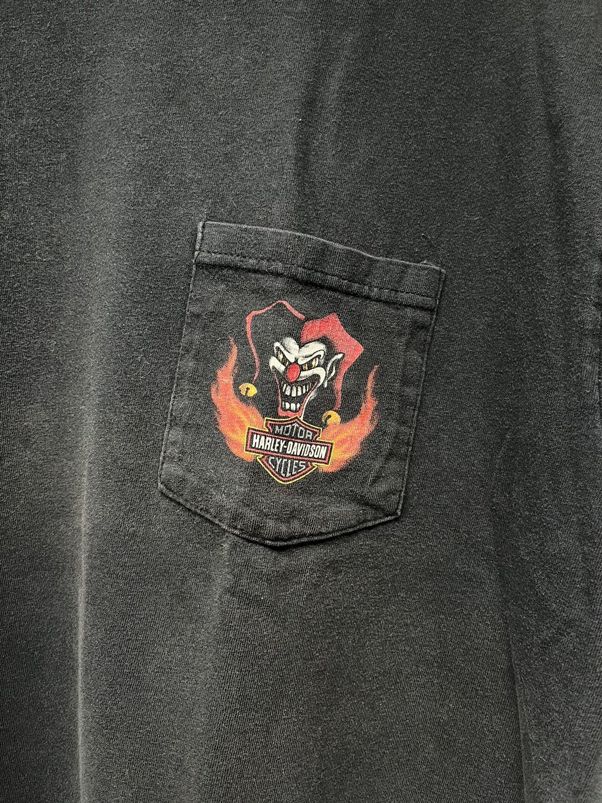Harley Davidson Vintage Harley Davidson Joker Clown Pocket Tshirt Size US L / EU 52-54 / 3 - 2 Thumbnail