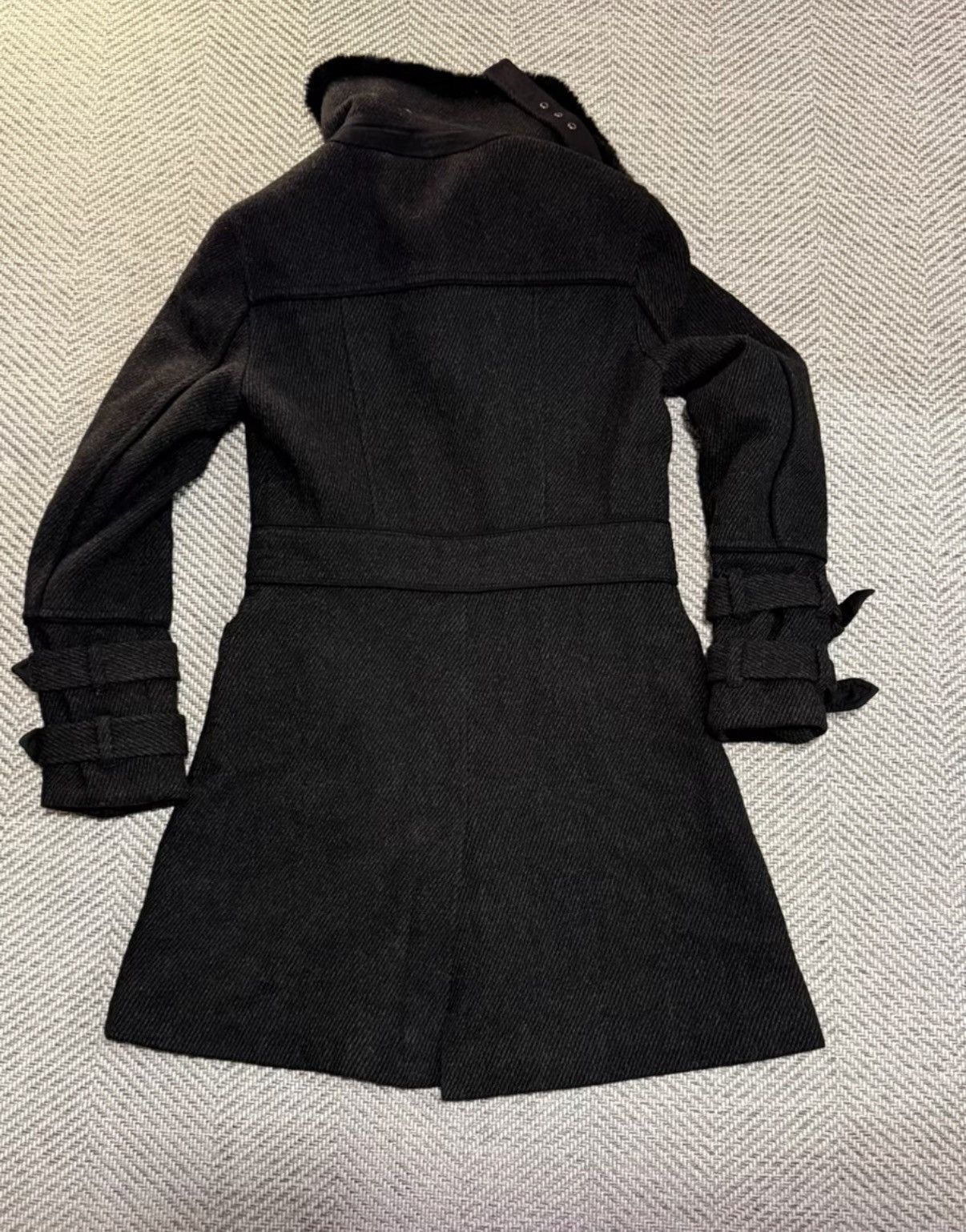 Armani Armani Exchange 00s Faux Fur Collar Belted Long Coat K24 Size US S / EU 44-46 / 1 - 8 Thumbnail