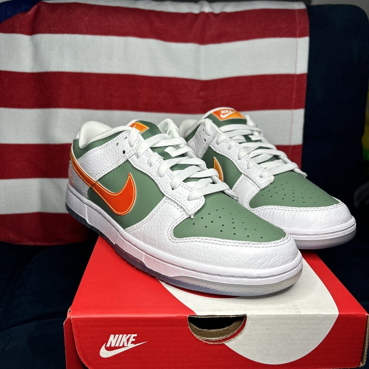 Nike Nike Dunk Low SE “New York vs New York” Size US 9 / EU 42 - 8 Thumbnail