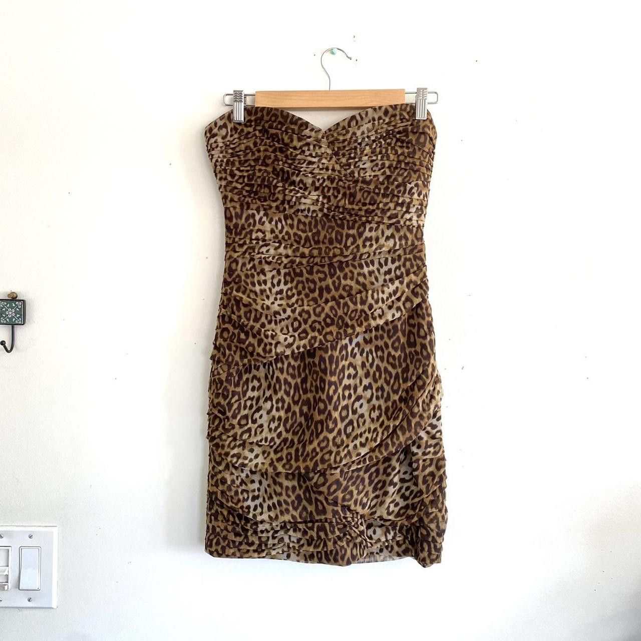 Bcbgmaxazria BCBGMAXAZRIA CHEETAH PRINT SIZE 4 STRAPLESS MINI DRESS Size S / US 4 / IT 40 - 4 Thumbnail