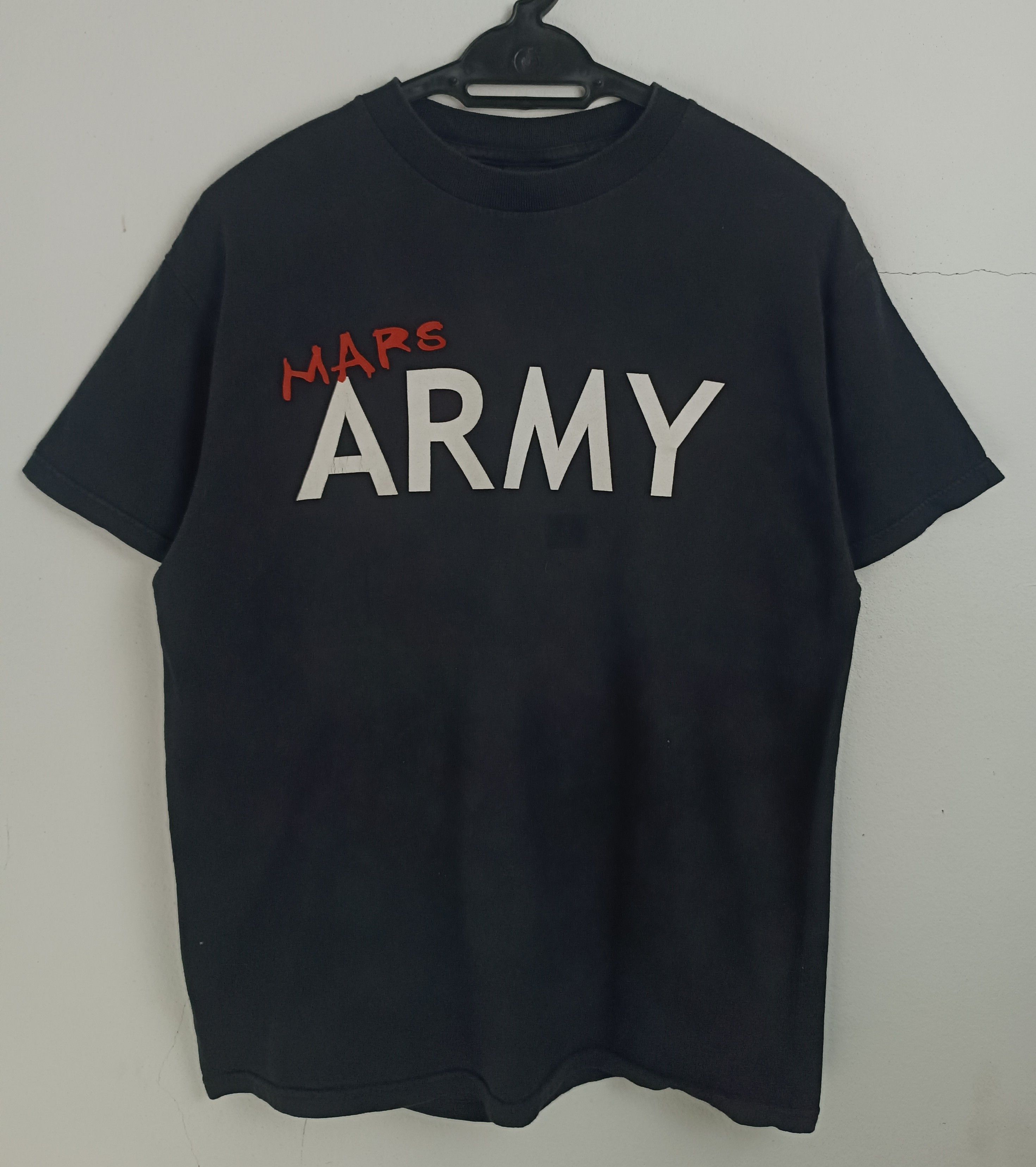 Band Tees VINTAGE 2000s 30 SECONDS TO MARS TEE linkin afi kanye Size US M / EU 48-50 / 2 - 3 Thumbnail
