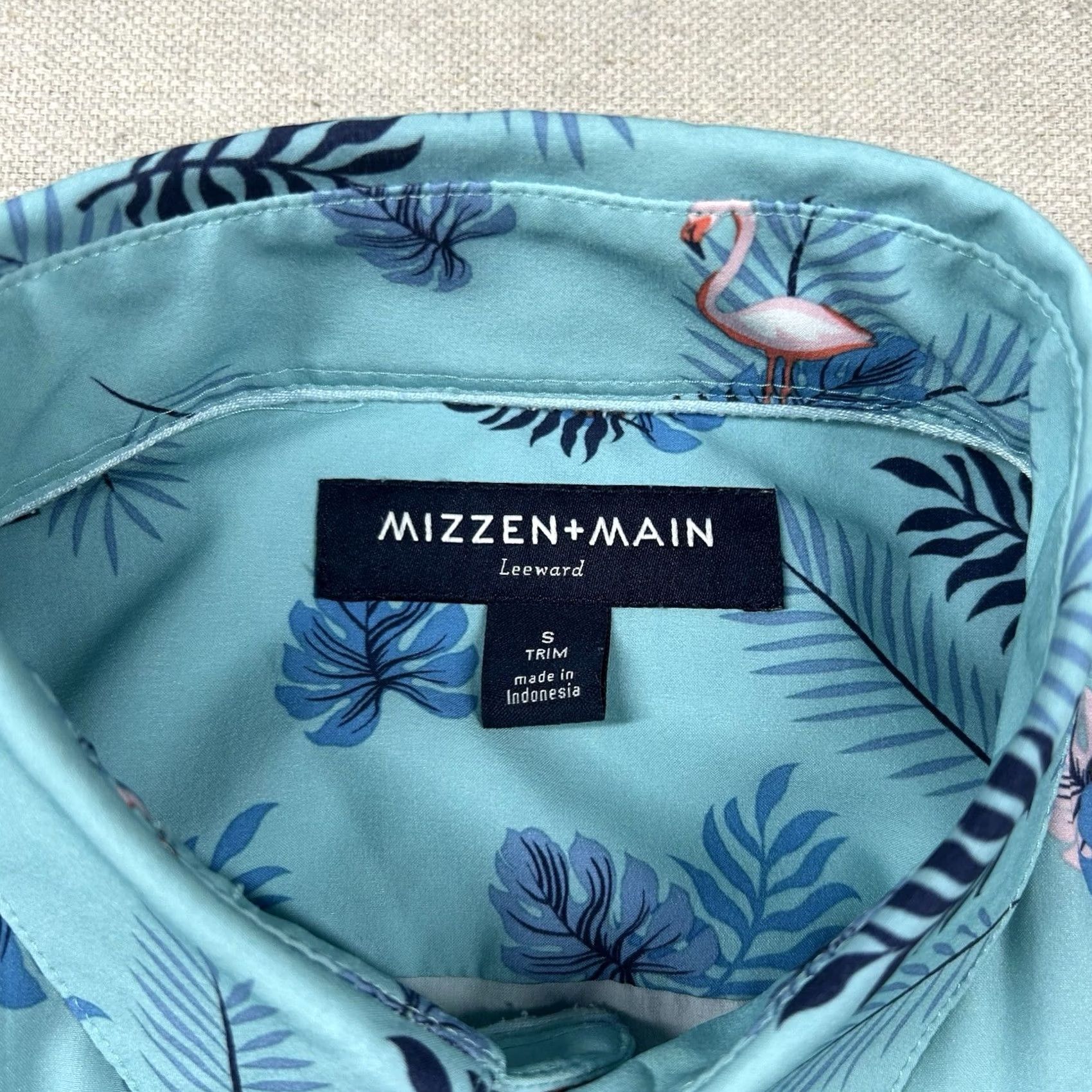 Mizzen+Main Mizzen+Main Shirt Mens Small Aloha Tropical Flamingo Leeward Button-Up Blue All Over Print Size US S / EU 44-46 / 1 - 3 Thumbnail