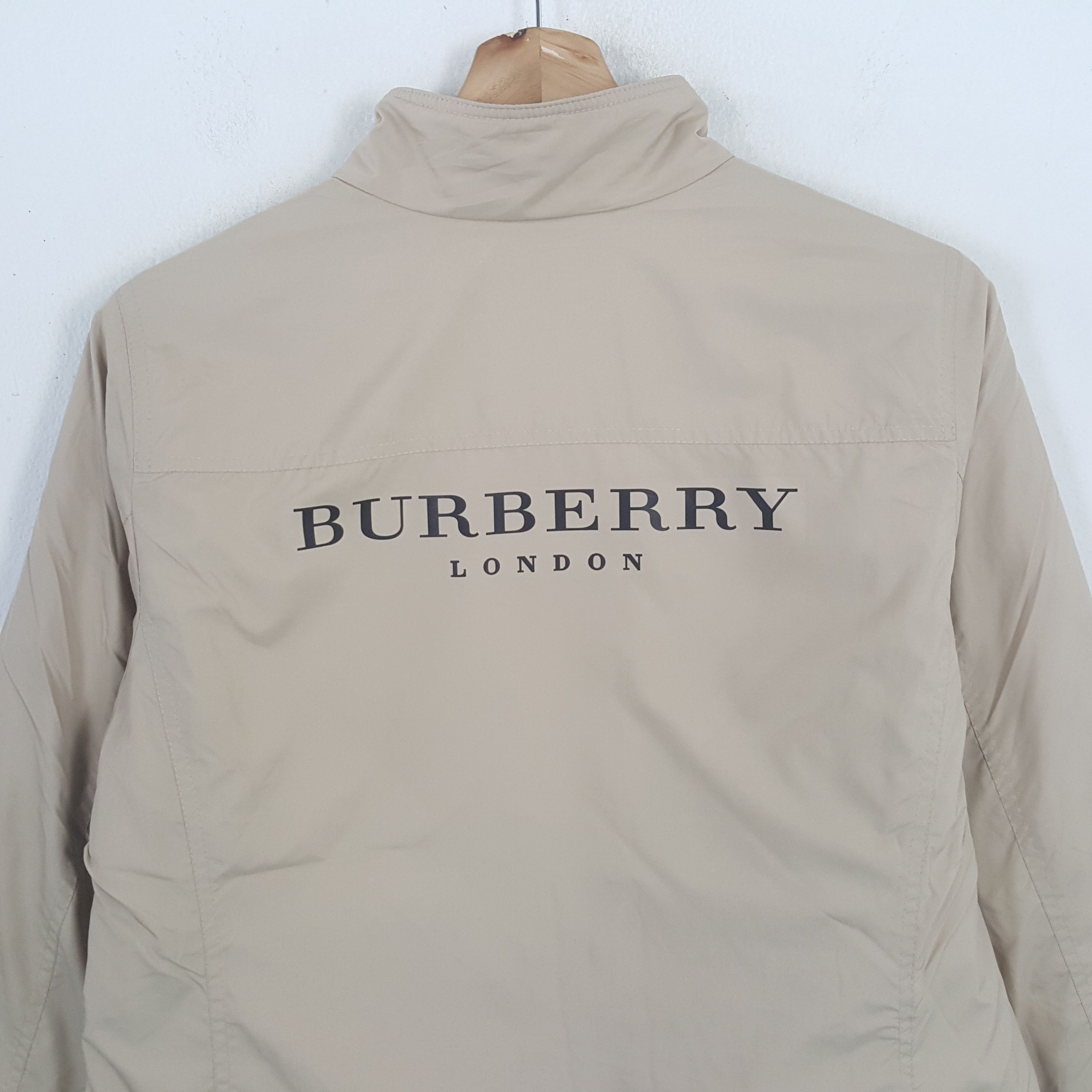 Burberry × Japanese Brand × Vintage Vintage BURBERRY LONDON Fashion Brand Jakcet Size US S / EU 44-46 / 1 - 2 Thumbnail