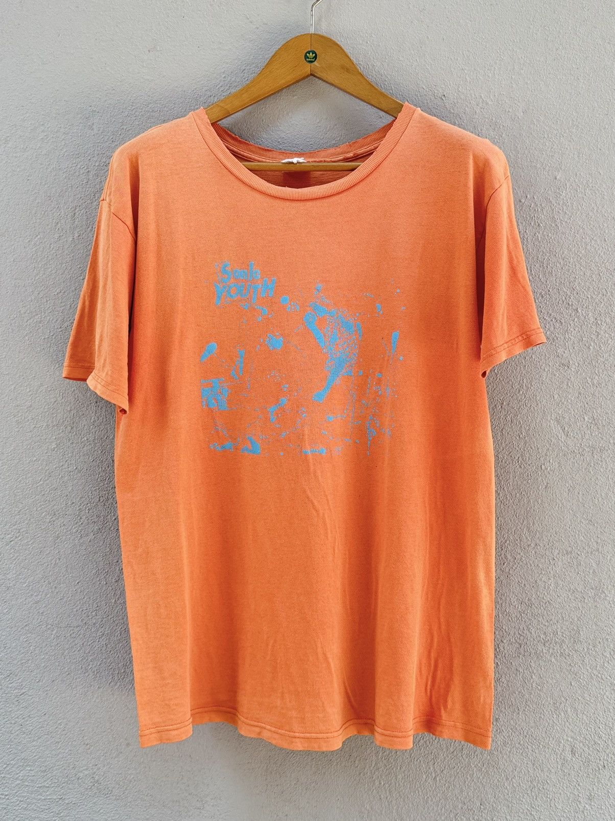Band Tees Thrashed Vintage Sonic Youth Distressed Grunge Sun Faded Tee Size US L / EU 52-54 / 3 - 1 Thumbnail