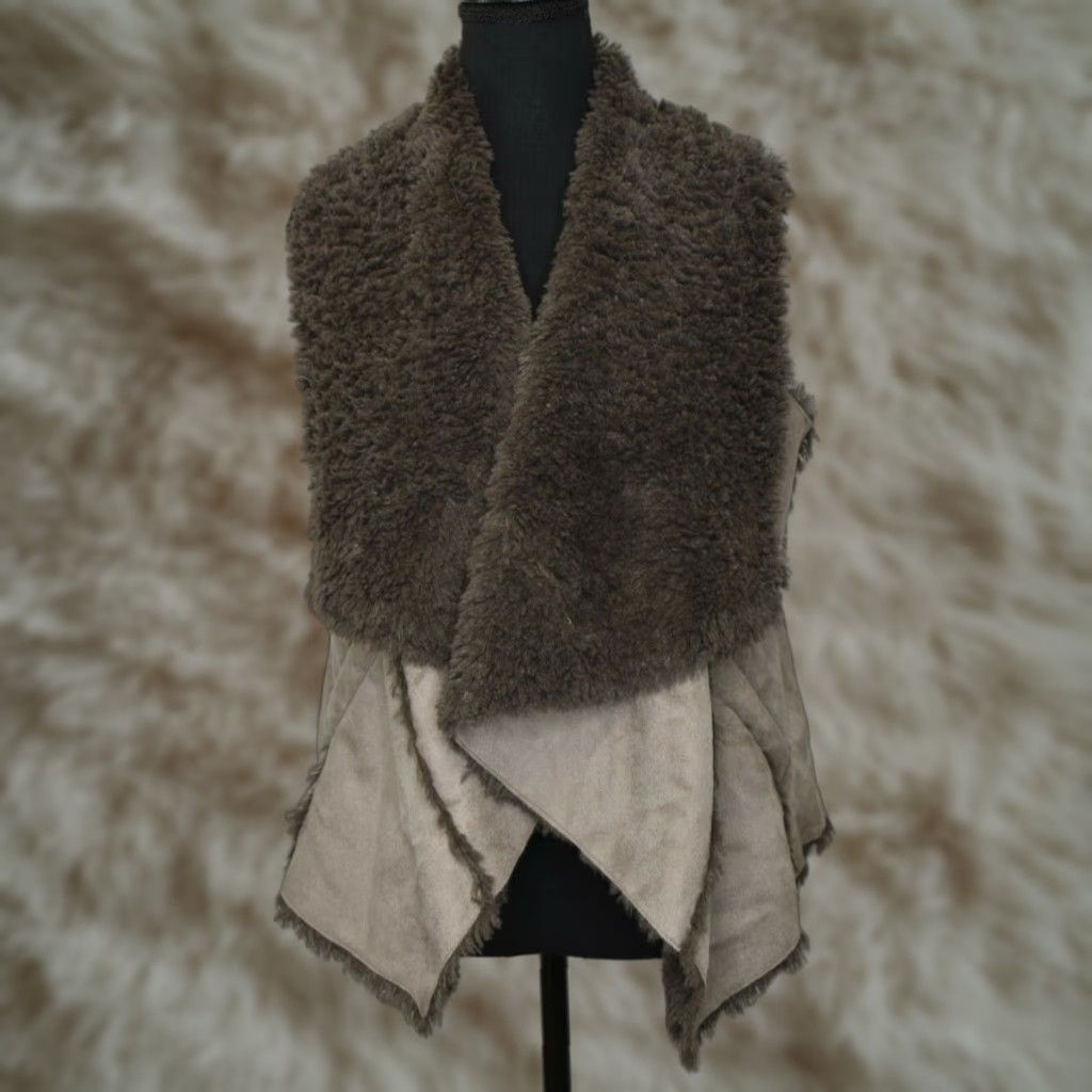 Sam Edelman Sam Edelman Vest Womens Simulated Fur Cowl Neck Tag M Fits Small Size S / US 4 / IT 40 - 1 Thumbnail
