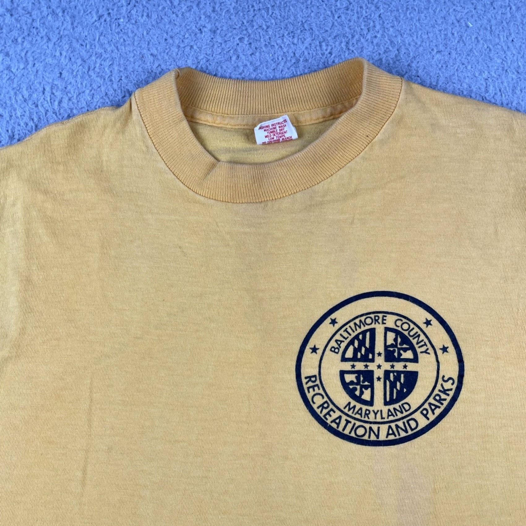 Vintage VINTAGE Collegiate Pacific Maryland Baltimore County Recreation & Parks Tank Top Shirt Men M Yellow 90s Outdoor Urban City Virginia Size US M / EU 48-50 / 2 - 2 Thumbnail