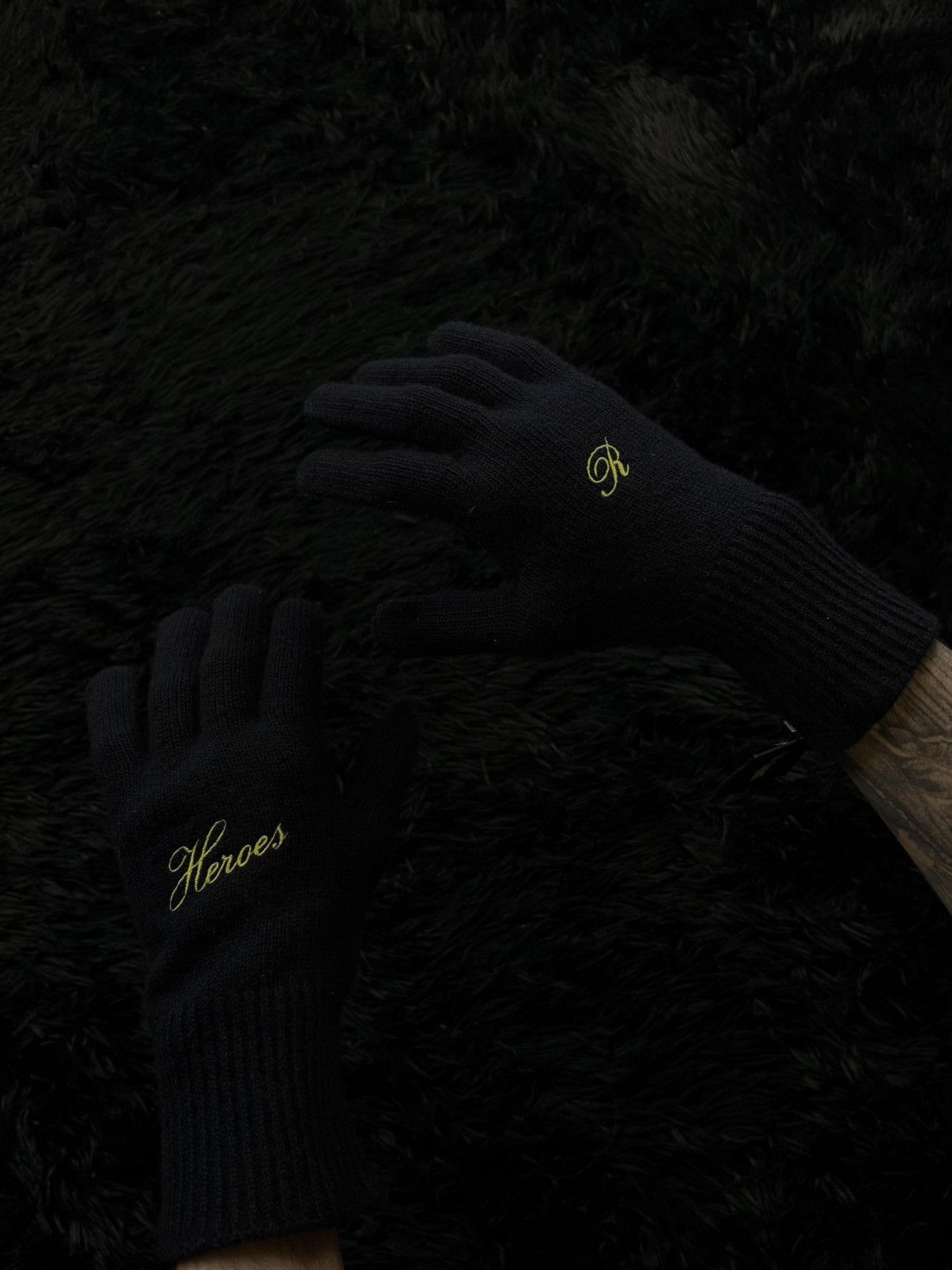 Raf Simons Raf Simons AW 2019 Heroes knitted wool gloves Size ONE SIZE - 8 Thumbnail