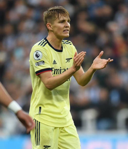 Adidas Arsenal away 2021/2022 ødegaard jersey football Size US L / EU 52-54 / 3 - 12 Thumbnail