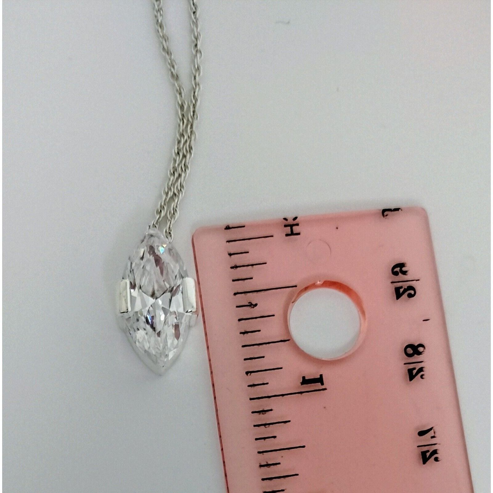 Vintage Avon Luminosity Ultra Marquise Cut CZ Necklace Vintage 2003 Size ONE SIZE - 18 Thumbnail